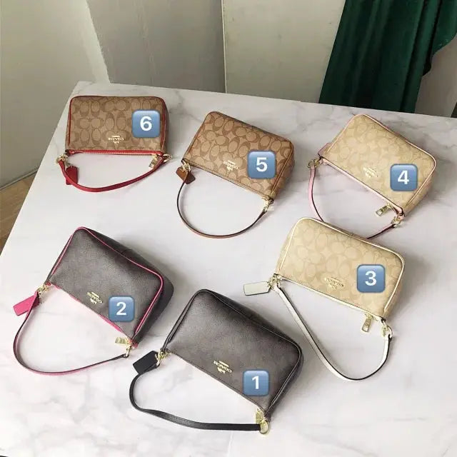 Coach Shoulder Bag Classic - SECOND SOURCE