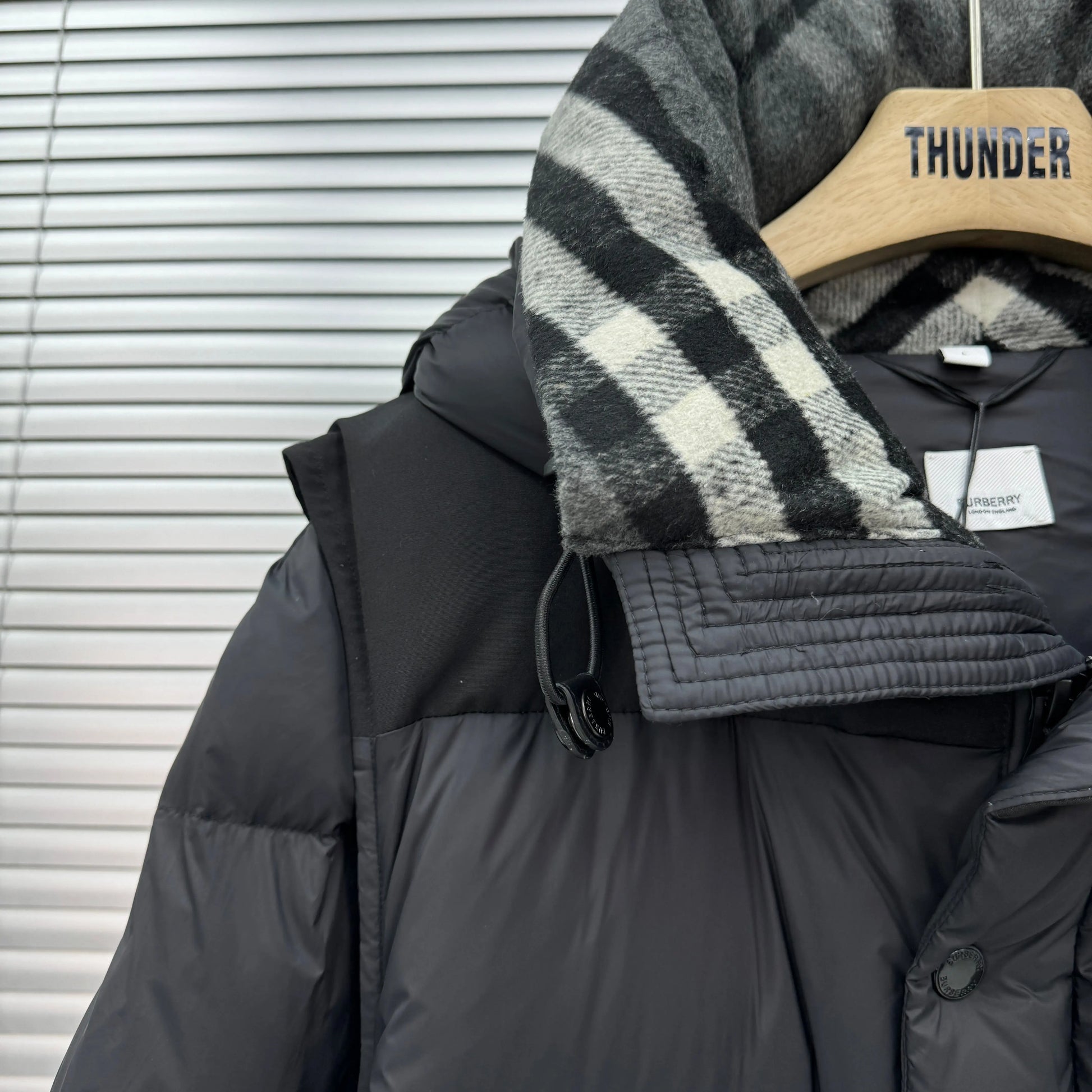 Burberry Halsbury Jacket SECOND SOURCE
