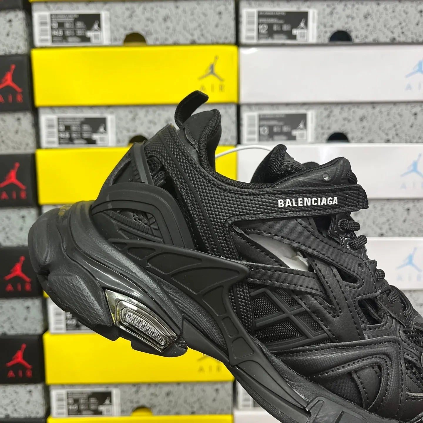 Blenciaga Tracks 2.0 Black - SECOND SOURCE