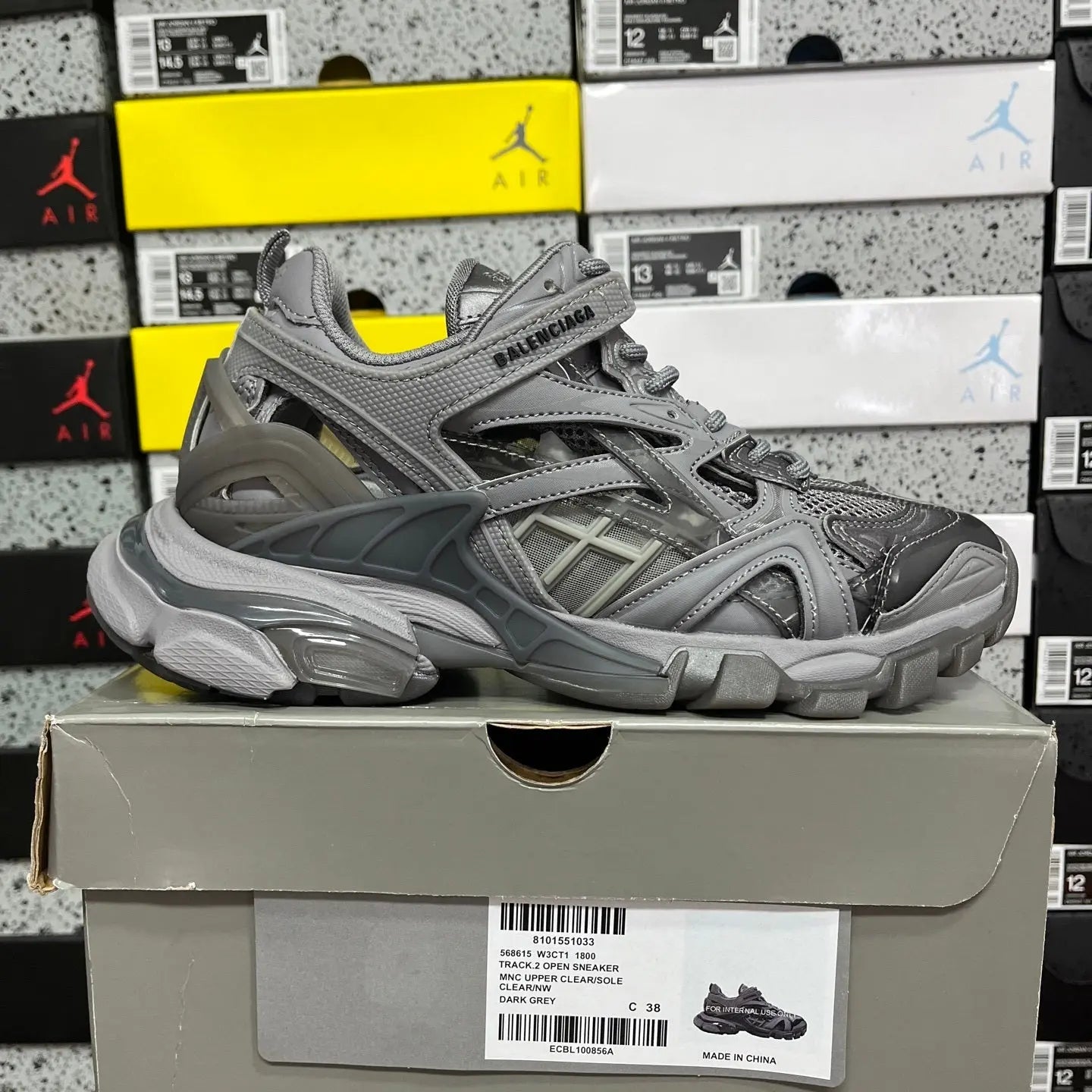 Blenciaga Tracks 2.0 Grey - SECOND SOURCE