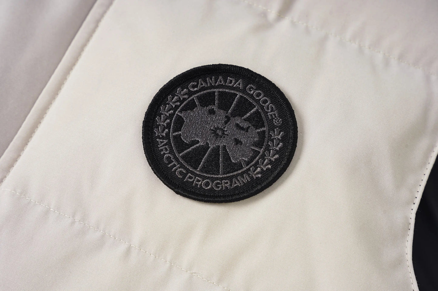 Canada Goose Garison Gilet (Black Badge) - SECOND SOURCE