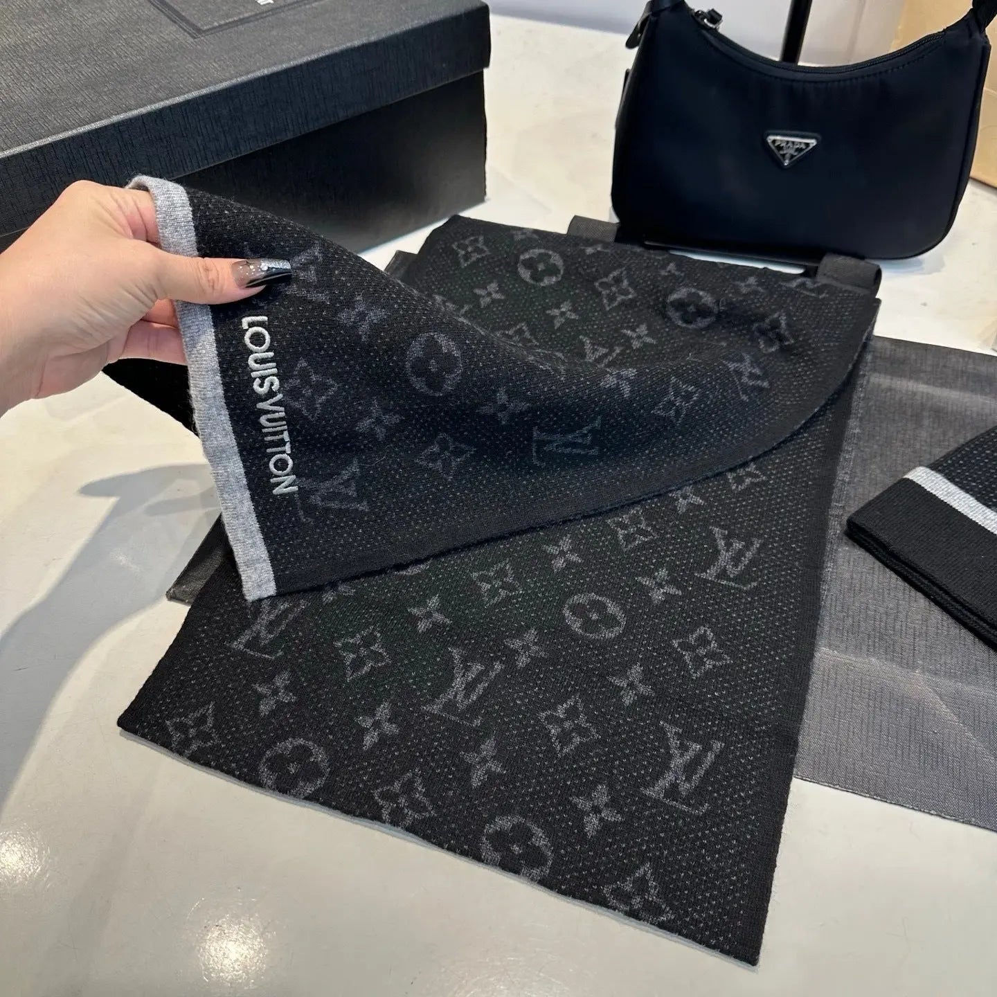 Louis Vuitton Scarf Set 4 - SECOND SOURCE