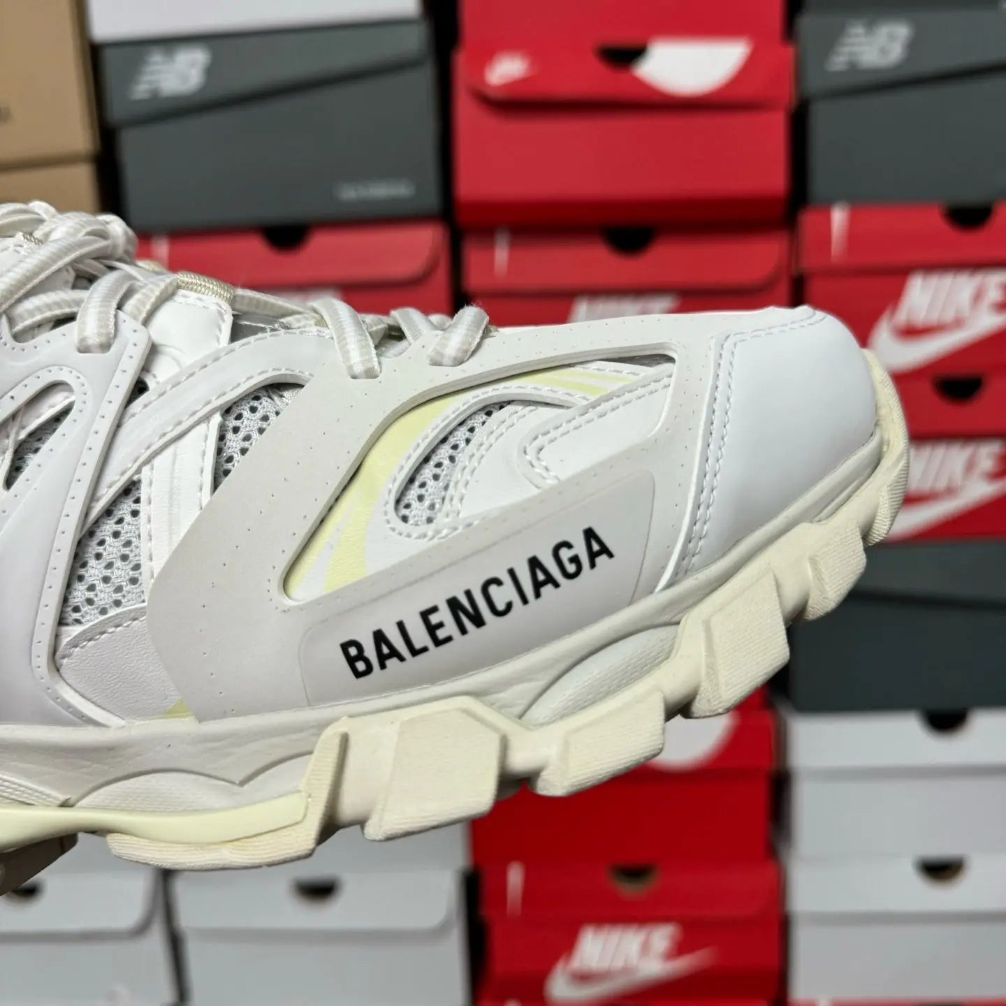 Blenciaga Tracks LED Grey - SECOND SOURCE