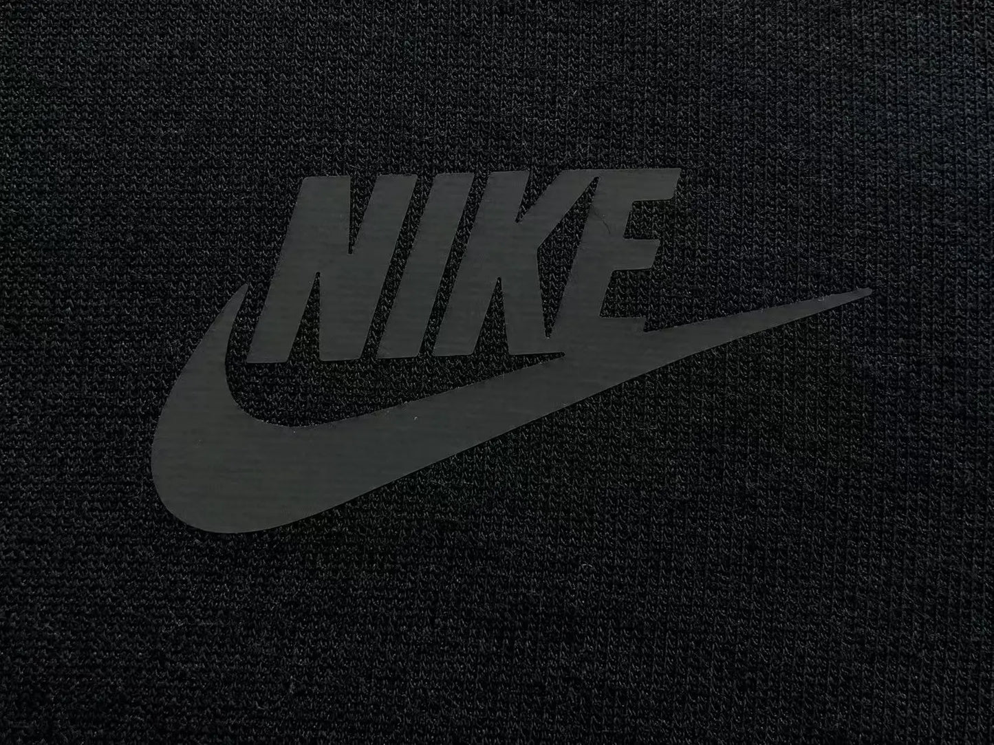 Nike Tech Fleece Black 2023 - SECOND SOURCE