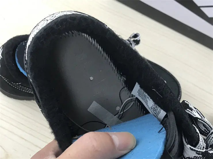 Travis Scott x Air Jordan 1 Low OG “Black Phantom” SECOND SOURCE