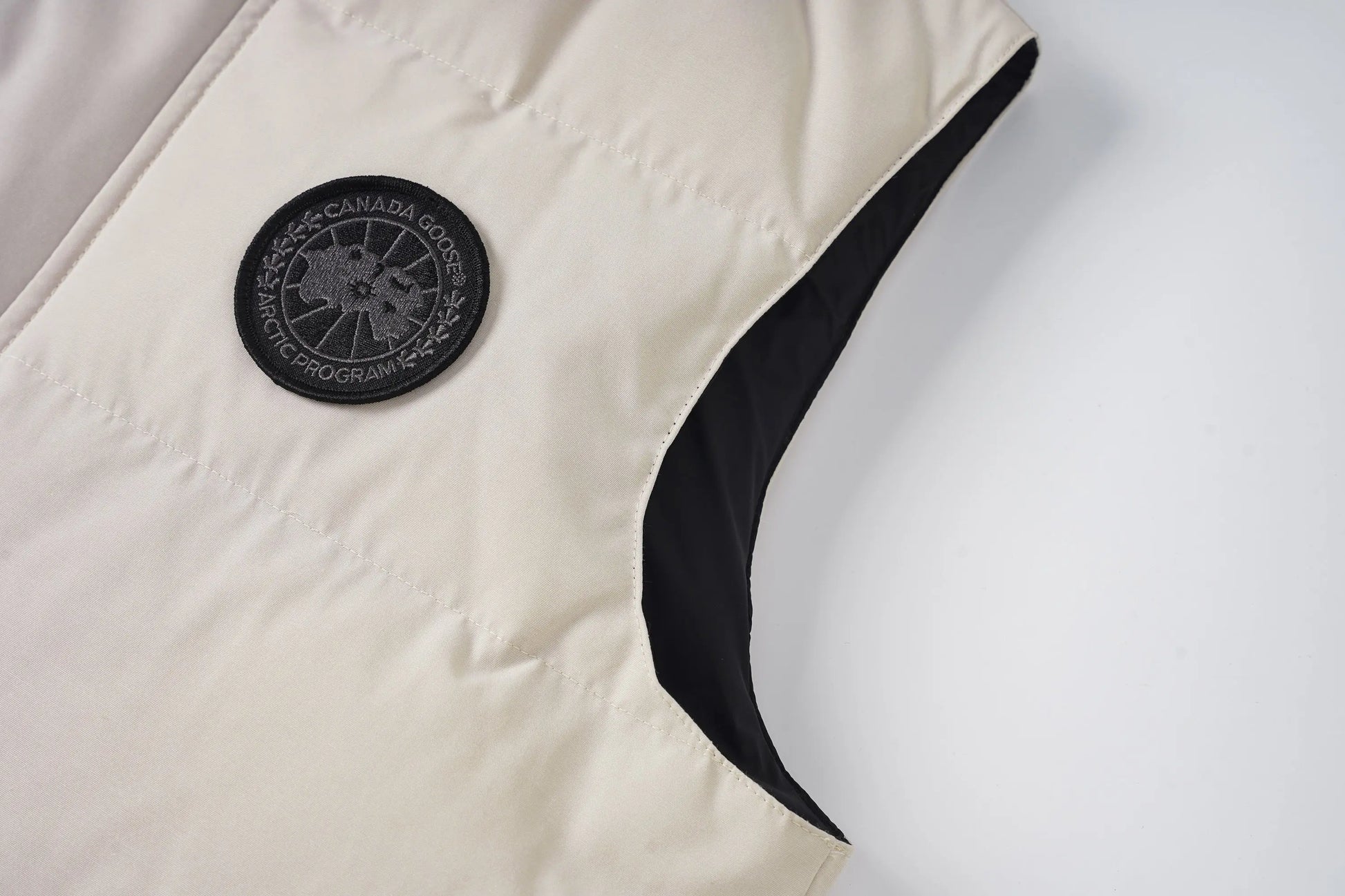 Canada Goose Garison Gilet (Black Badge) - SECOND SOURCE