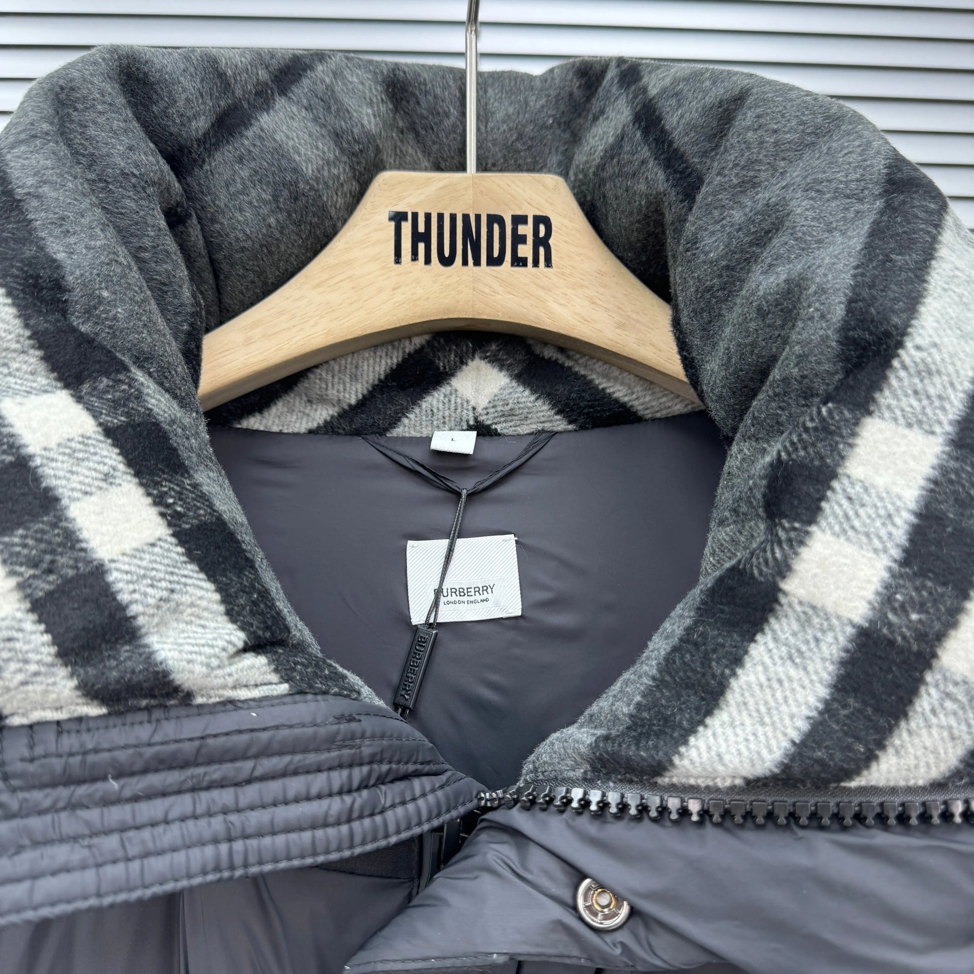 Burberry Halsbury Jacket SECOND SOURCE