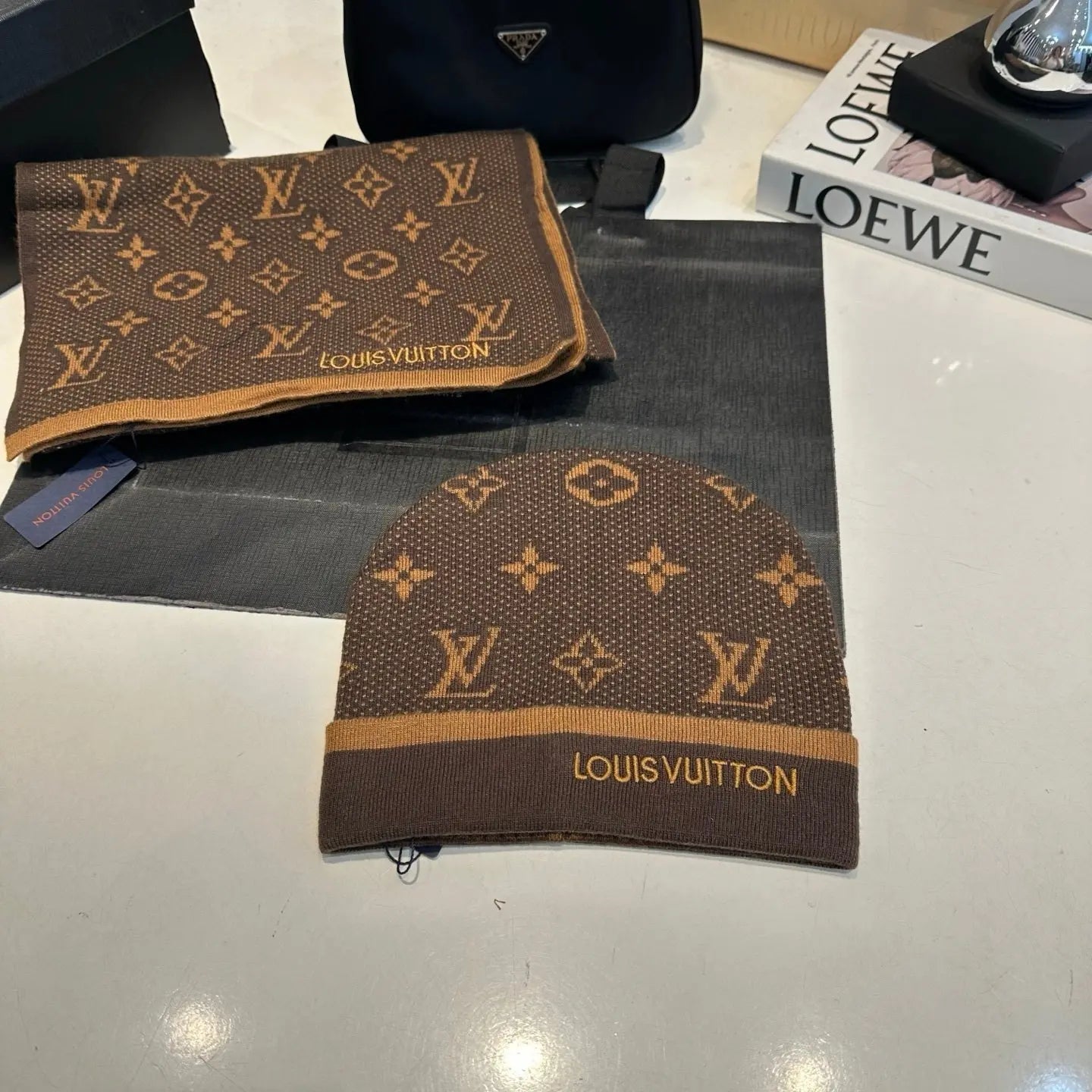 Louis Vuitton Scarf Set 4 - SECOND SOURCE