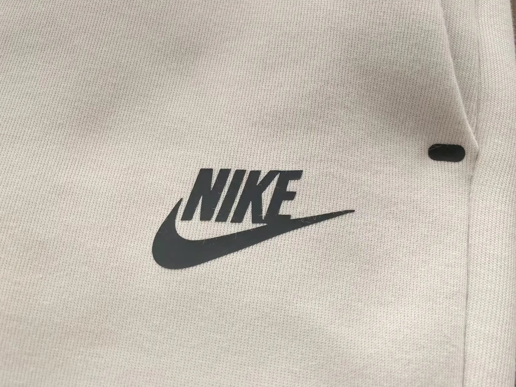 Nike Tech Fleece Pale Ivory 2025 - SECOND SOURCE