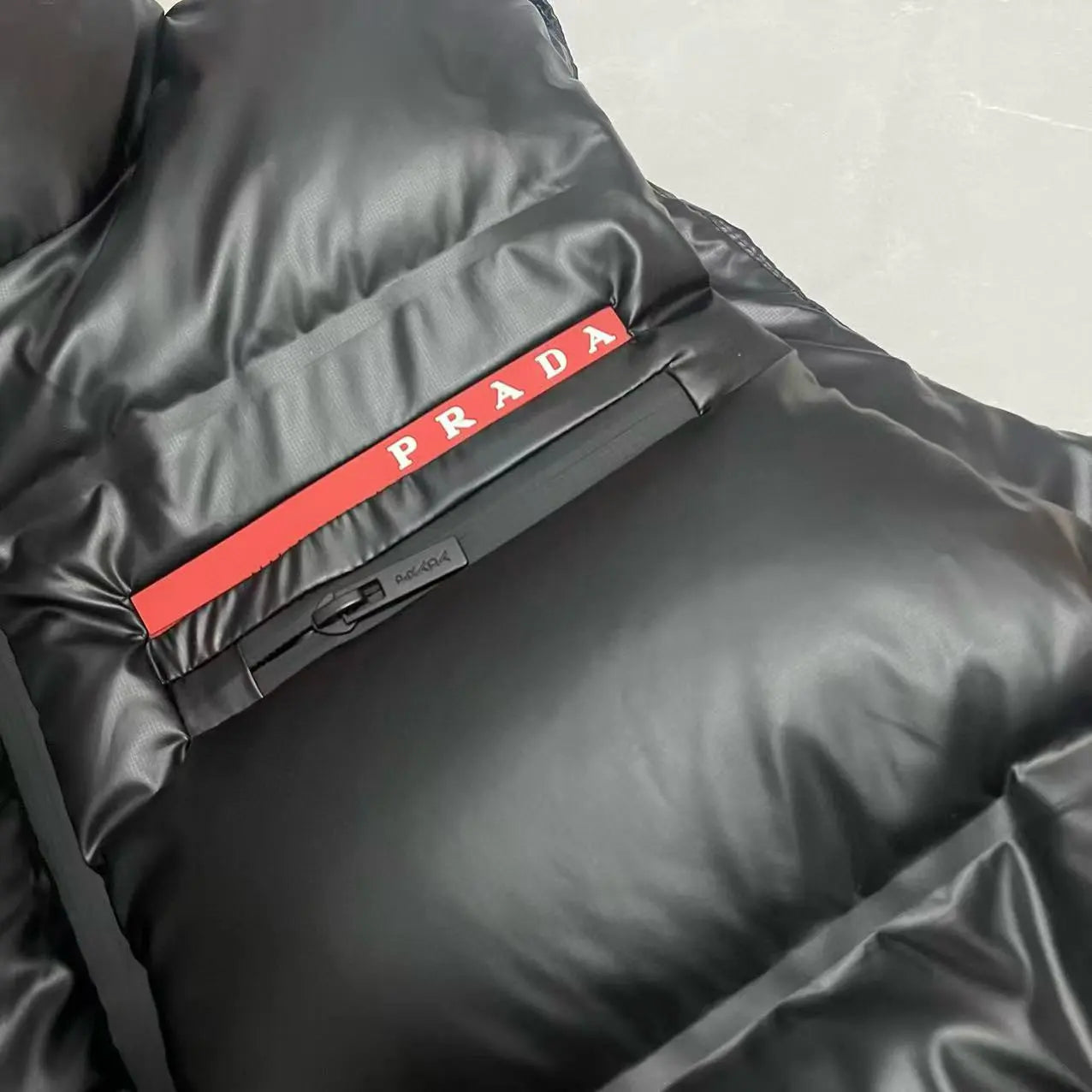 Mens Prada Gilet Black - SECOND SOURCE