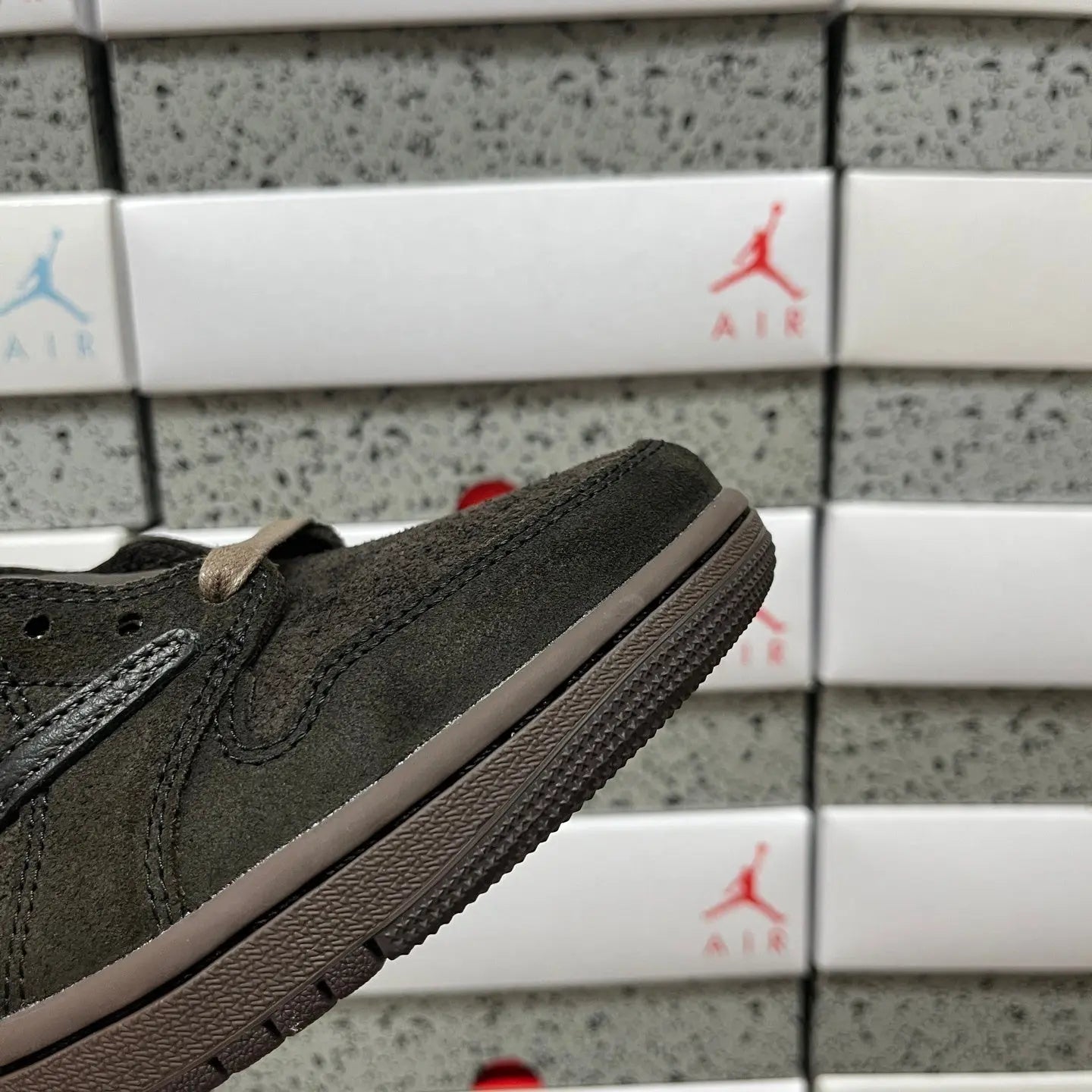 Travis Scott x Air Jordan AJ1 Low OG SP - SECOND SOURCE
