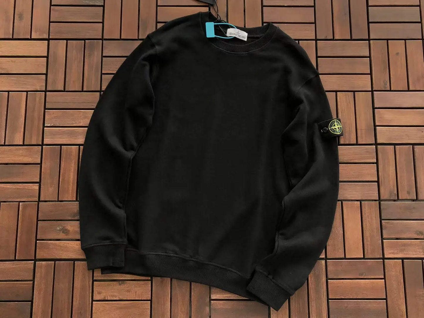 Stone Island Crewneck - SECOND SOURCE