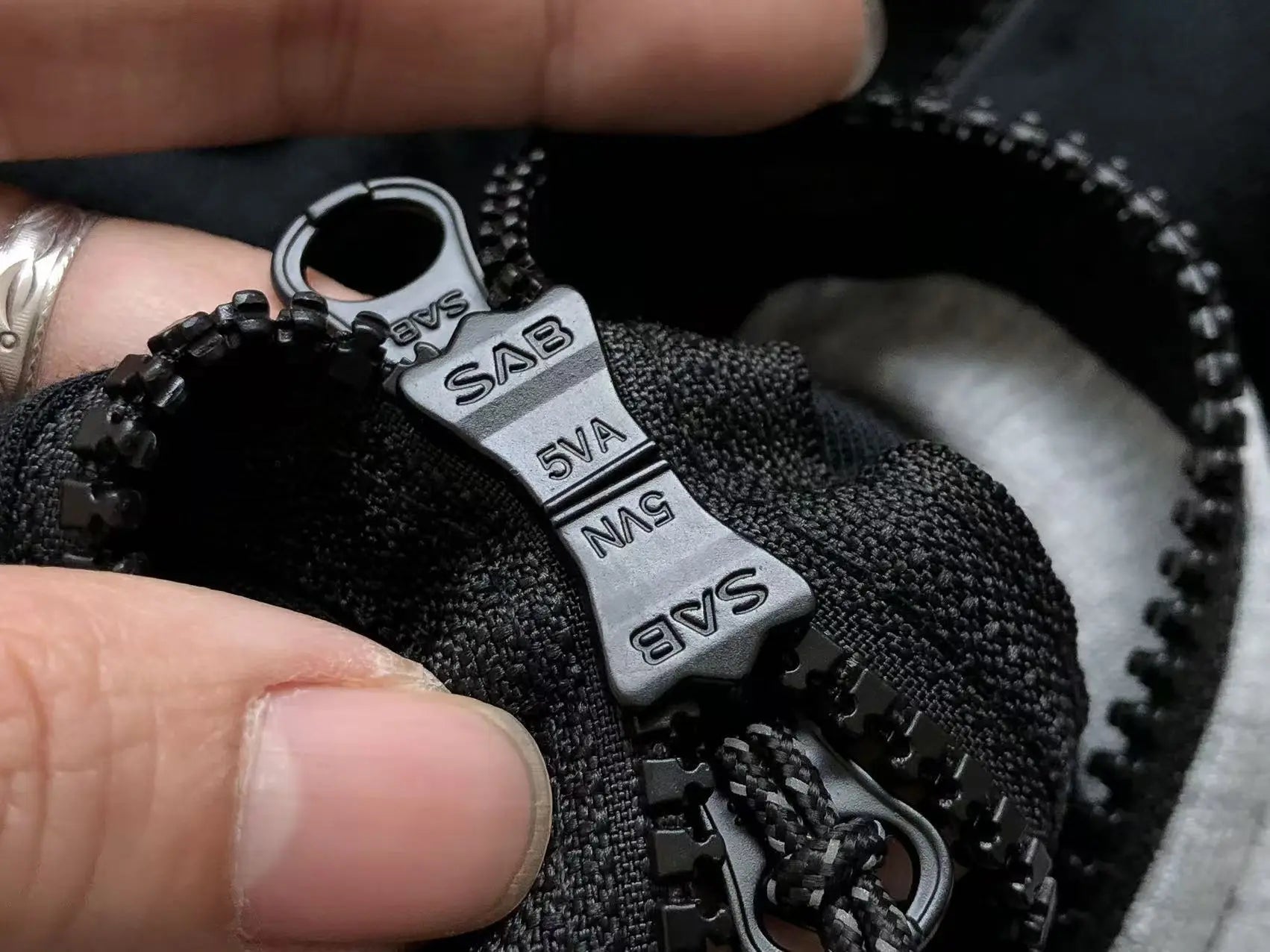Nike Tech Fleece Dark Grey Black 2020 - SECOND SOURCE