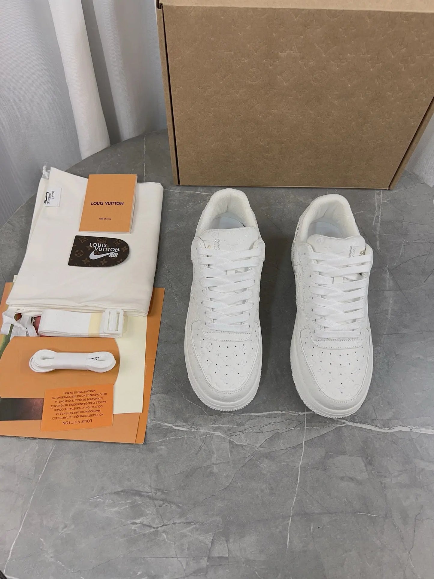 NIKE X LOUIS VUITTON White Air Force 1 - SECOND SOURCE
