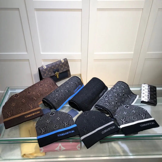 Louis Vuitton Scarf Set 1 - SECOND SOURCE
