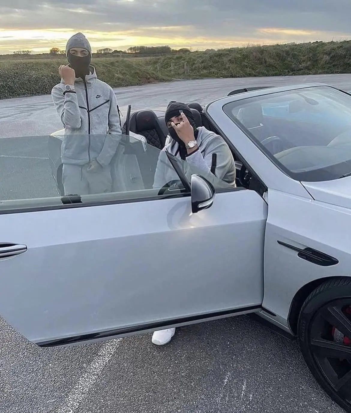 Nike Tech Fleece Grey 2020 - SECOND SOURCE