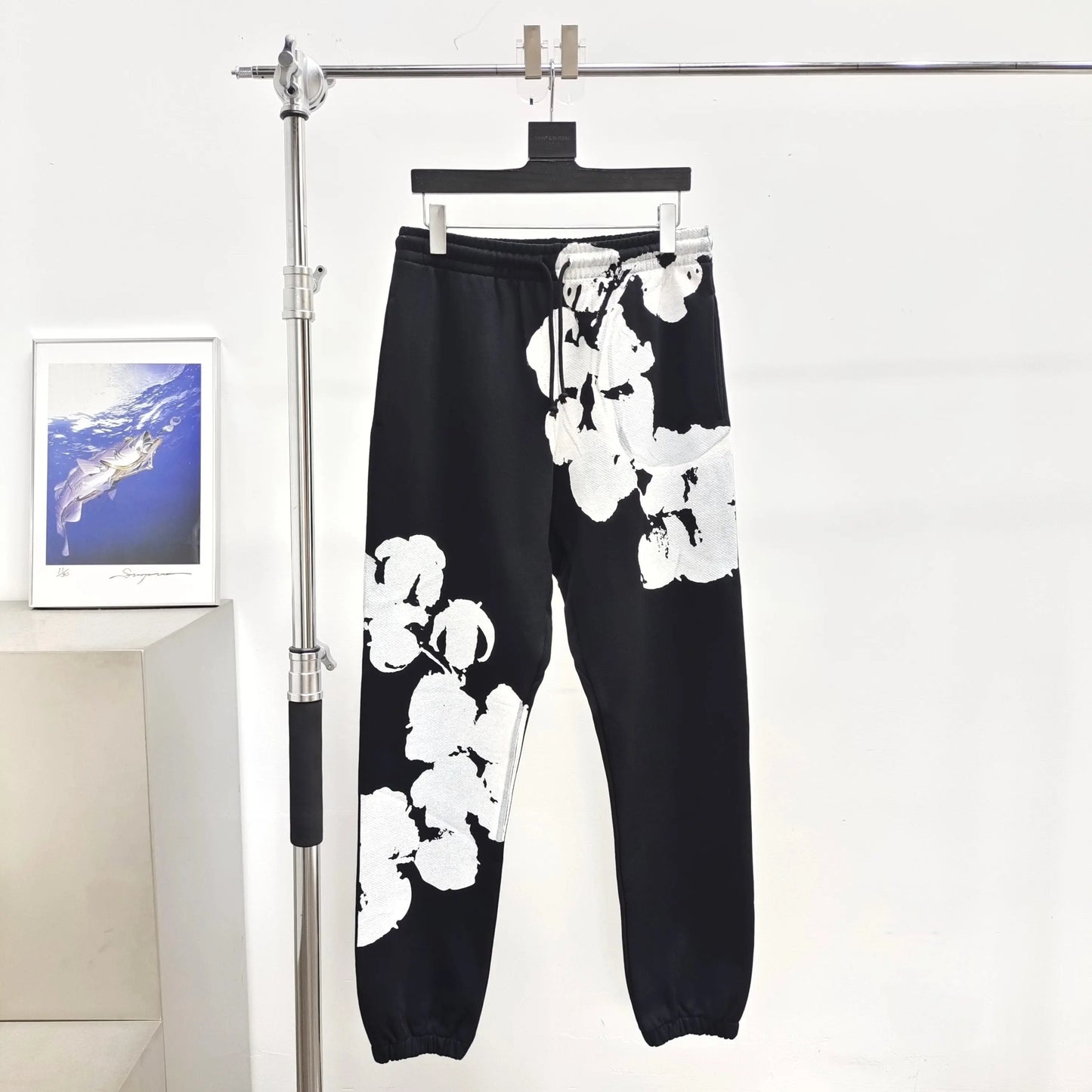 Denim Tears Biggie Wreath Bottoms Black SECOND SOURCE