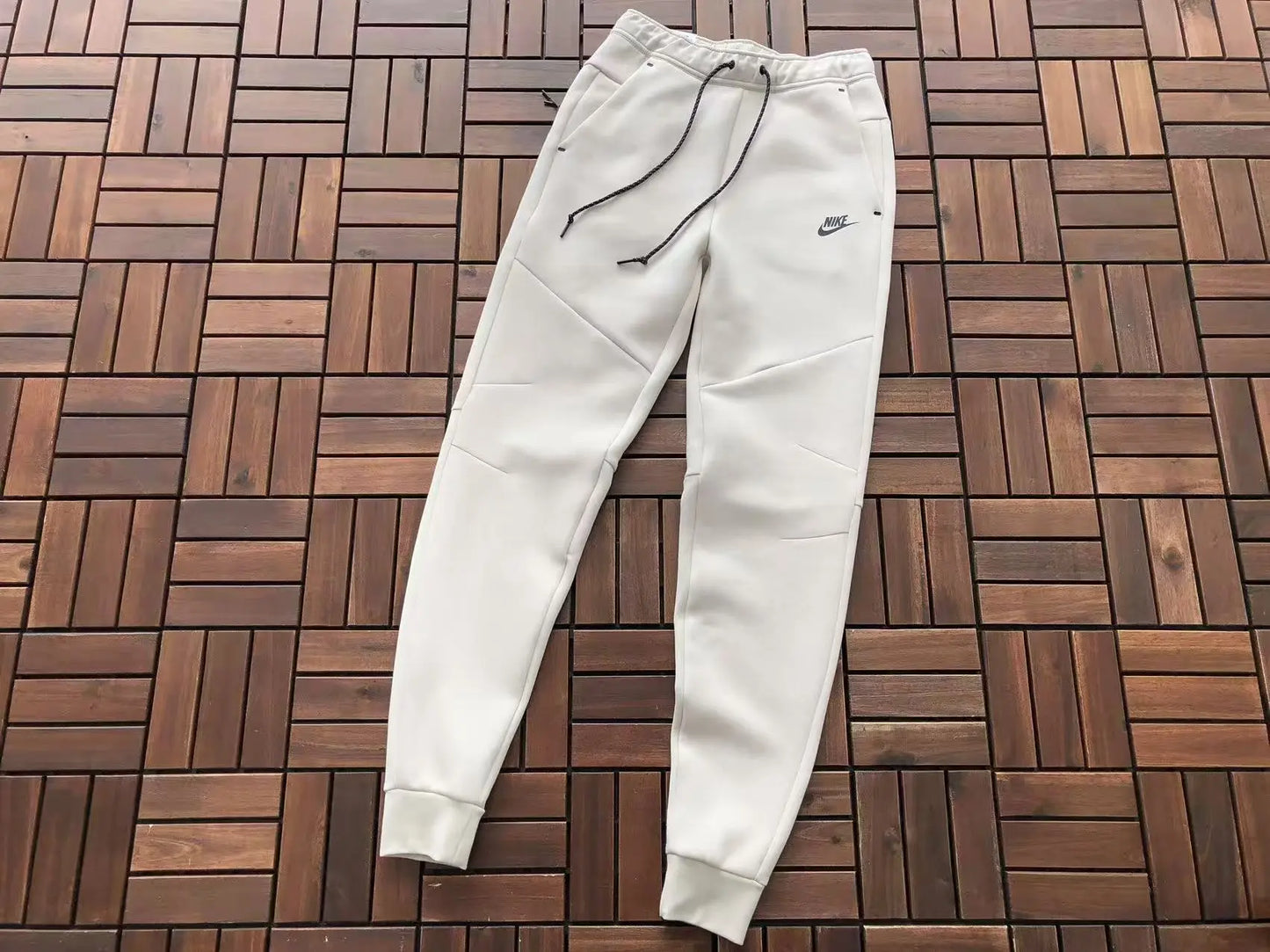 Nike Tech Fleece Pale Ivory 2025 - SECOND SOURCE