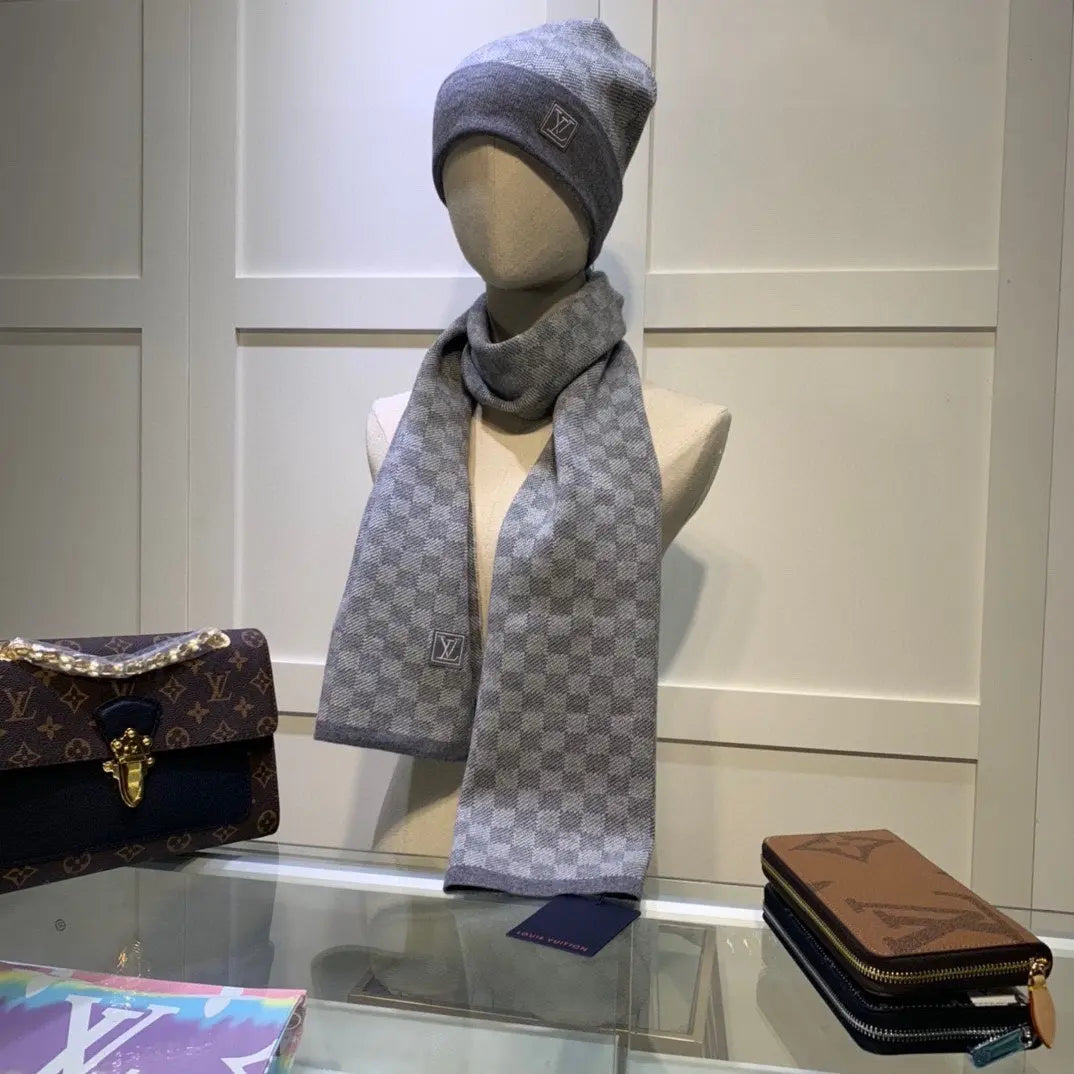 Louis Vuitton Scarf Set 3 - SECOND SOURCE