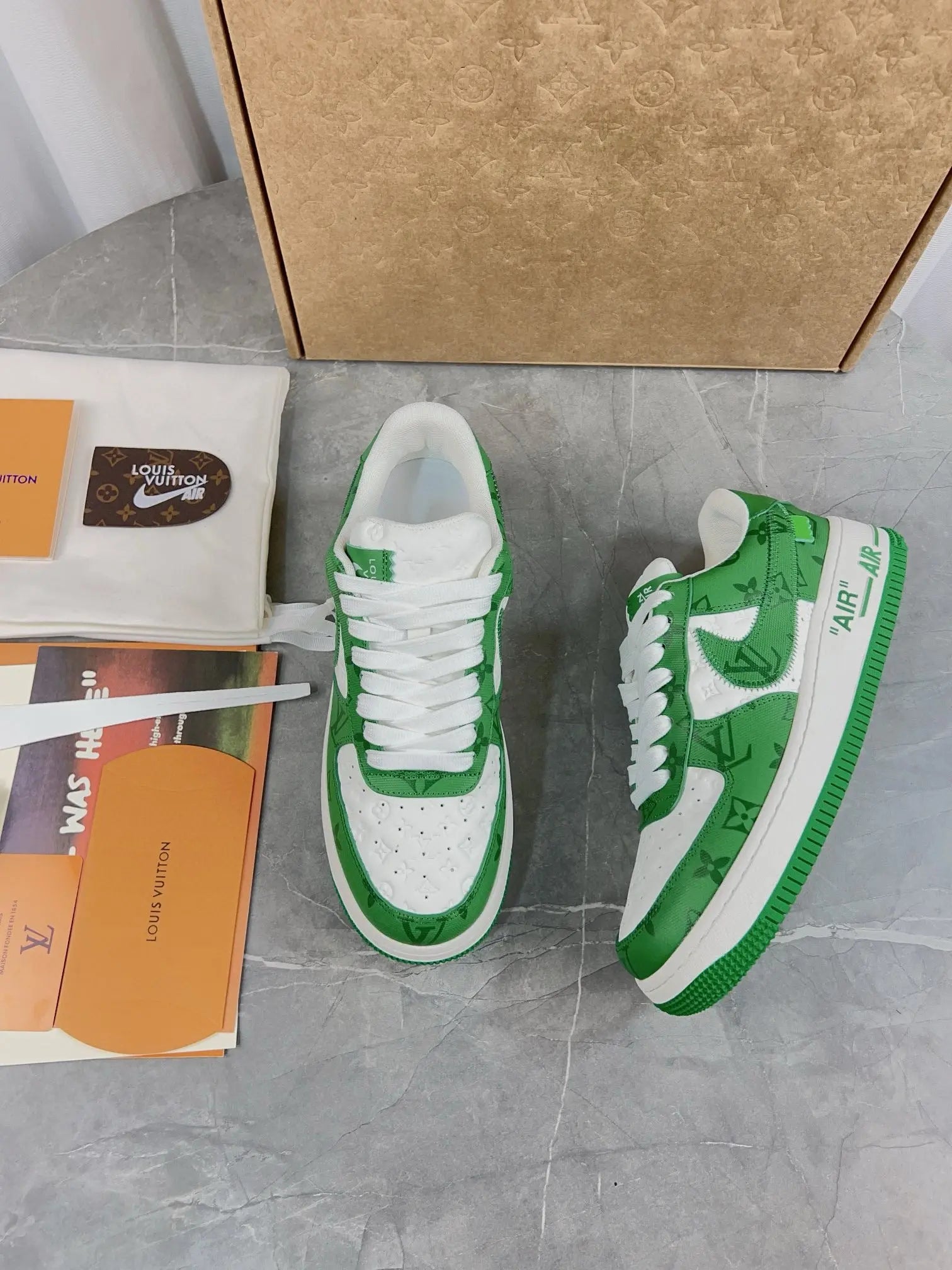 NIKE X LOUIS VUITTON Green Air Force 1 - SECOND SOURCE