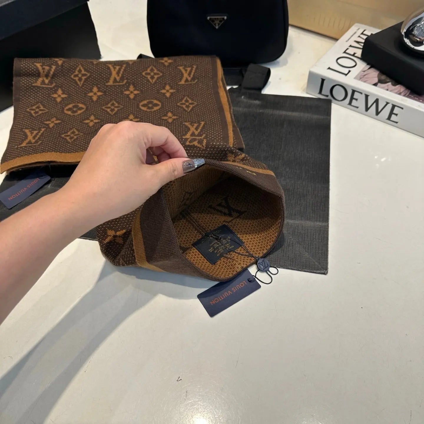 Louis Vuitton Scarf Set 4 - SECOND SOURCE