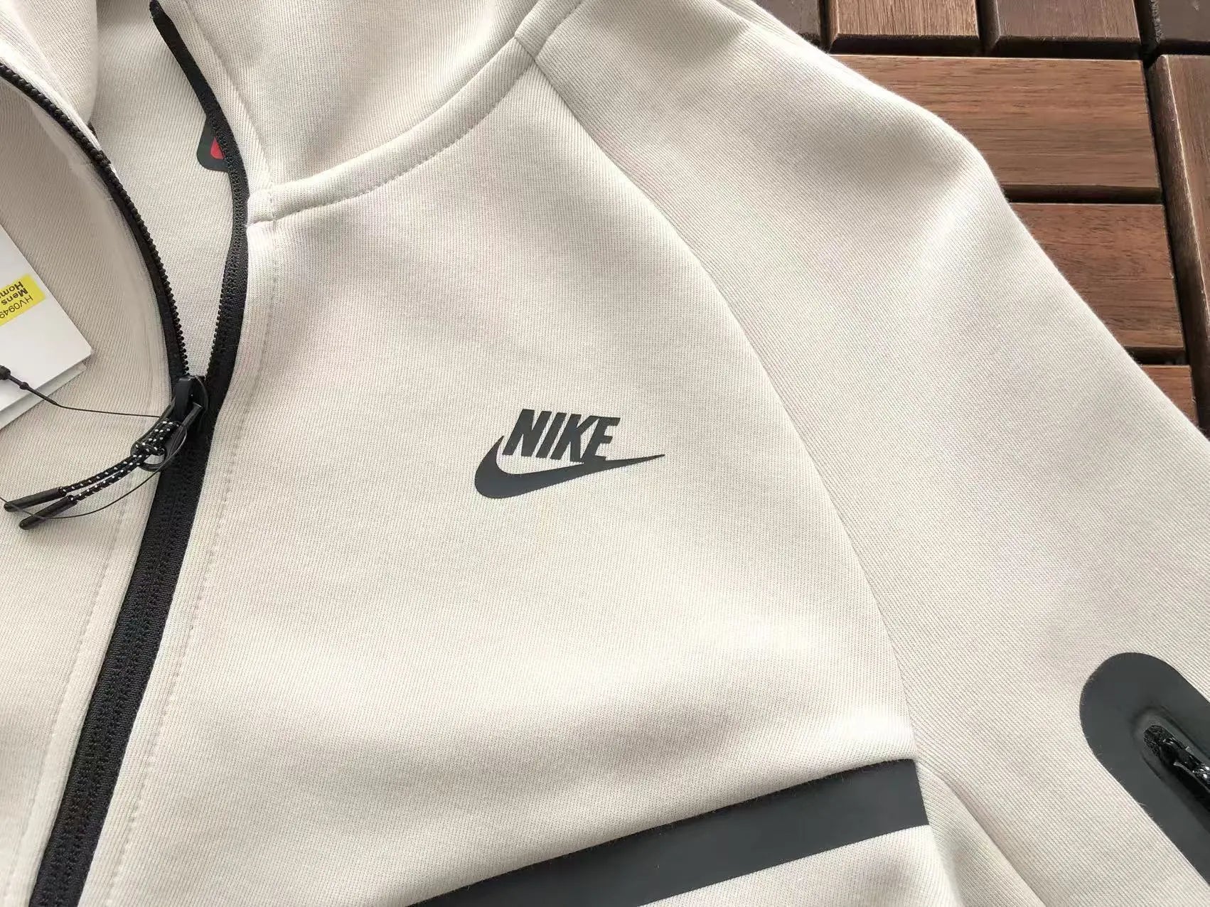Nike Tech Fleece Pale Ivory 2025 - SECOND SOURCE