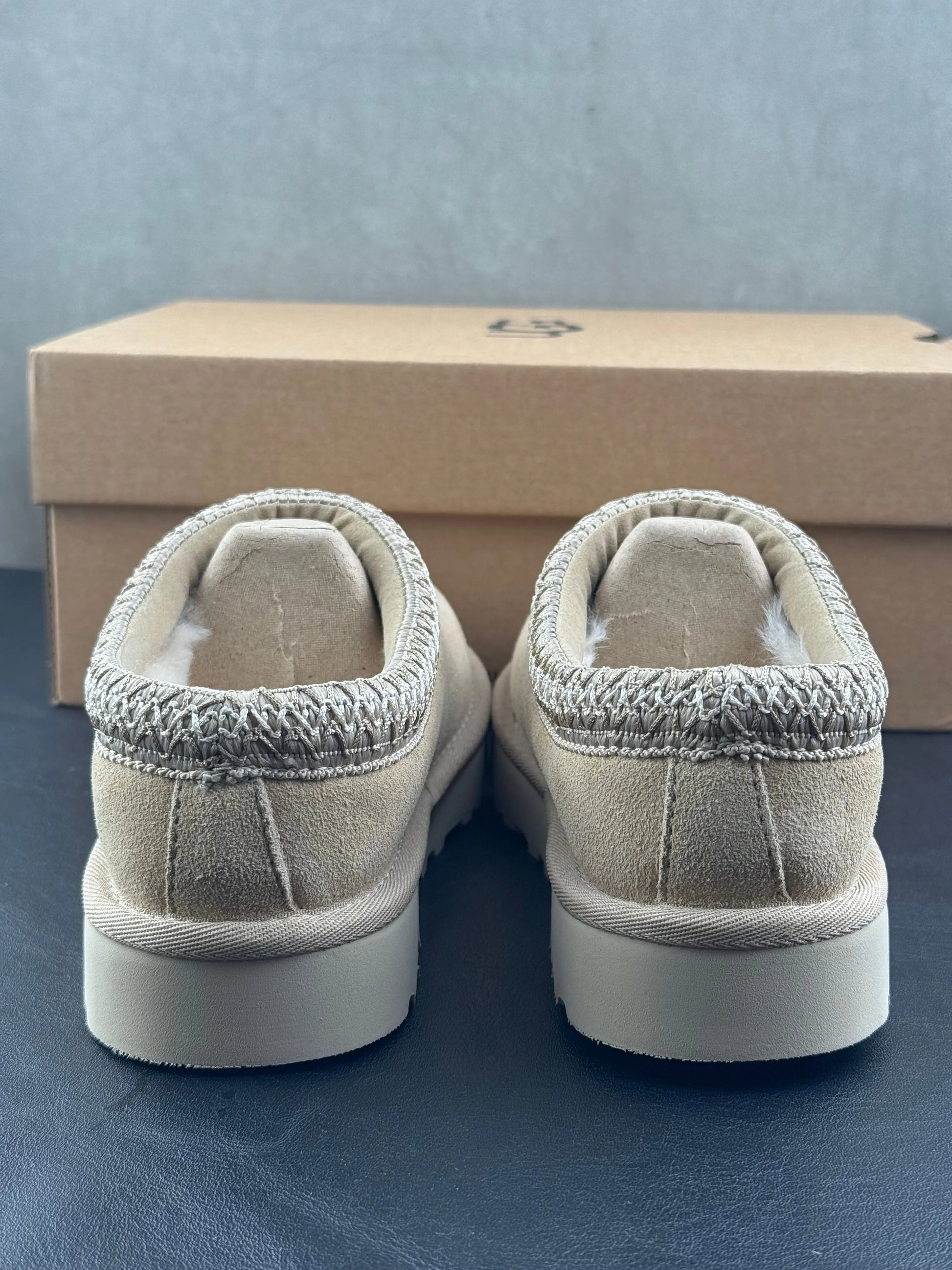 UGG Tasman Slippers Beige - SECOND SOURCE