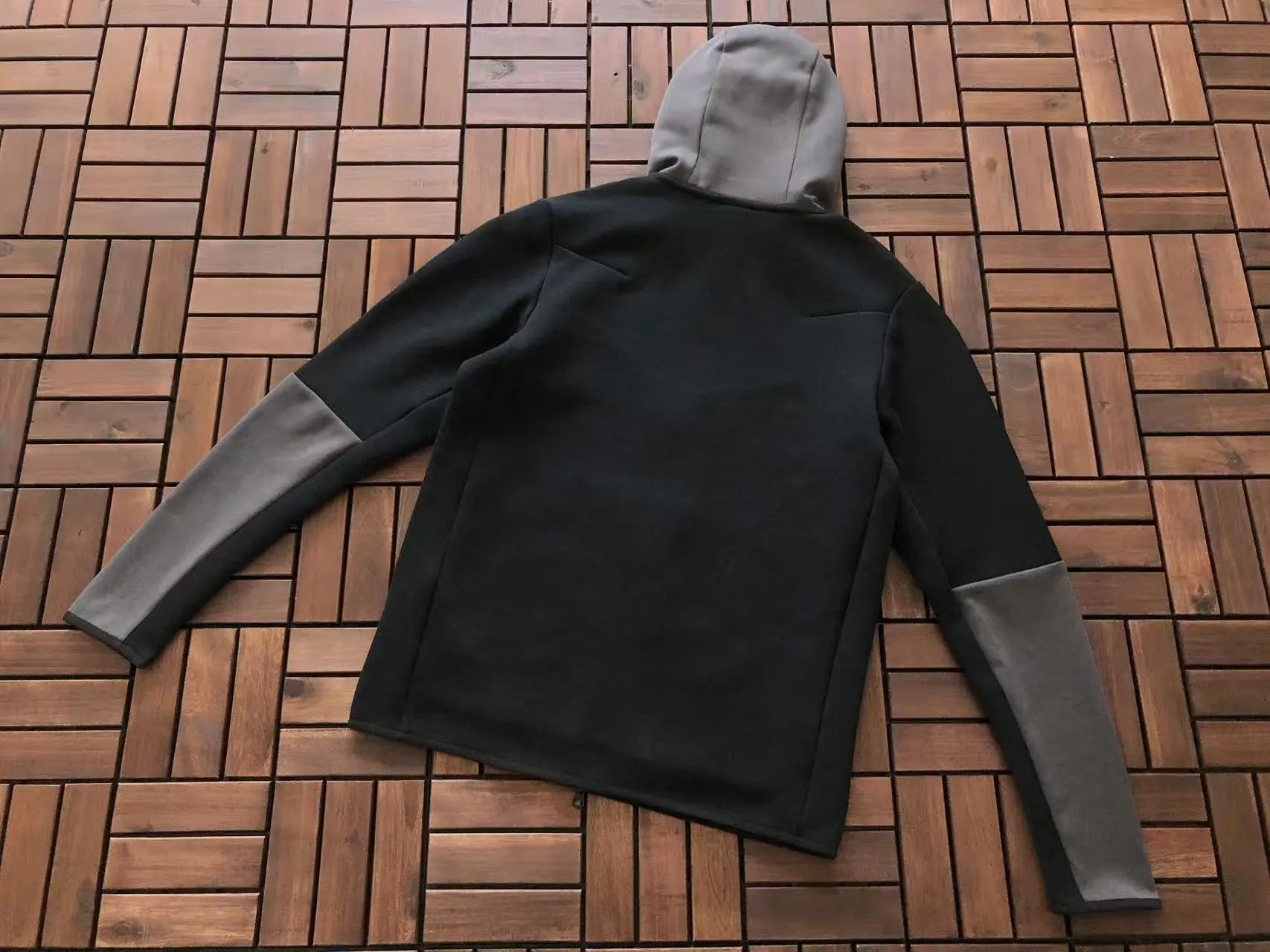 Nike Tech Fleece Black Anthracite Volt - SECOND SOURCE