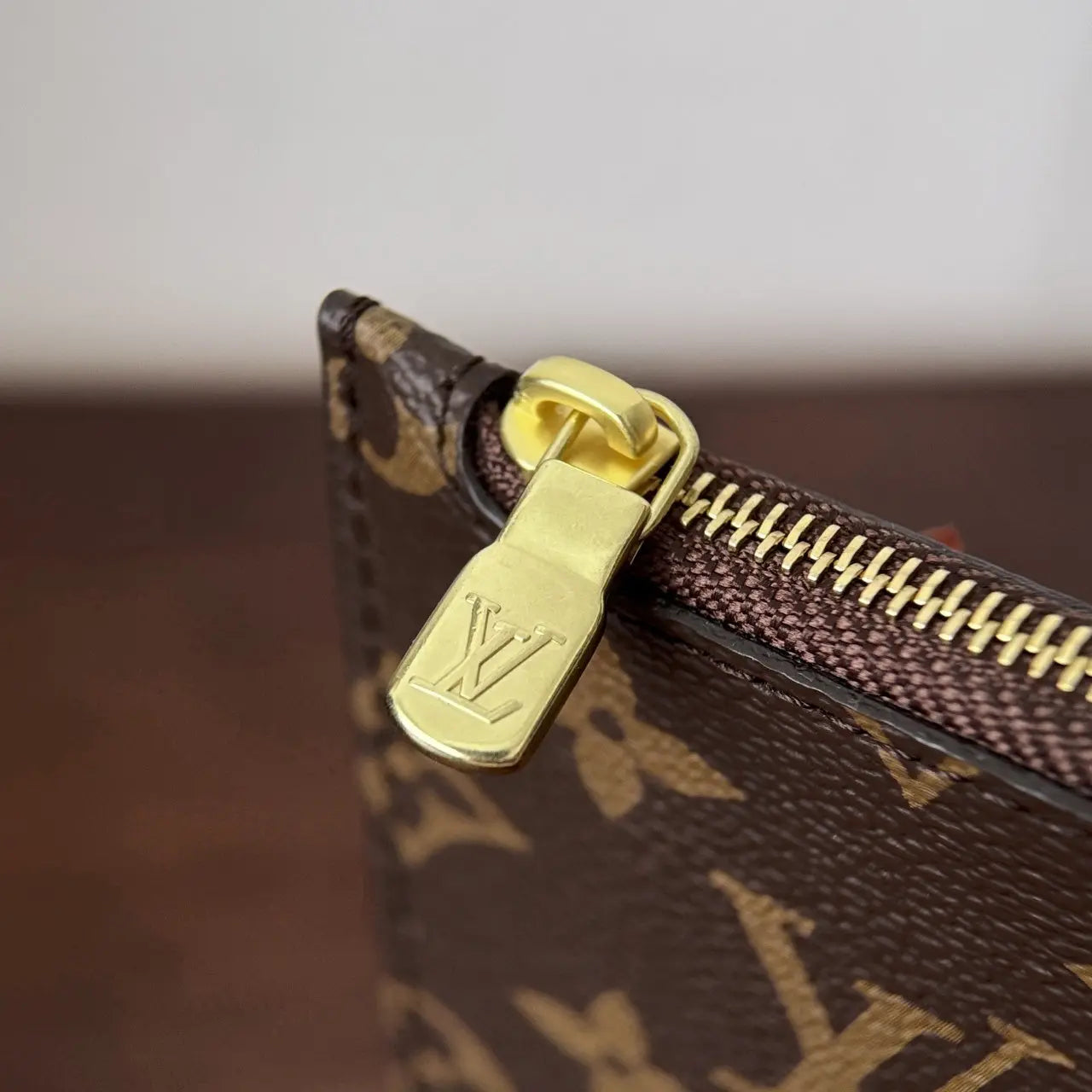 Louis Vuitton Never Full MM Brown Interior SECOND SOURCE