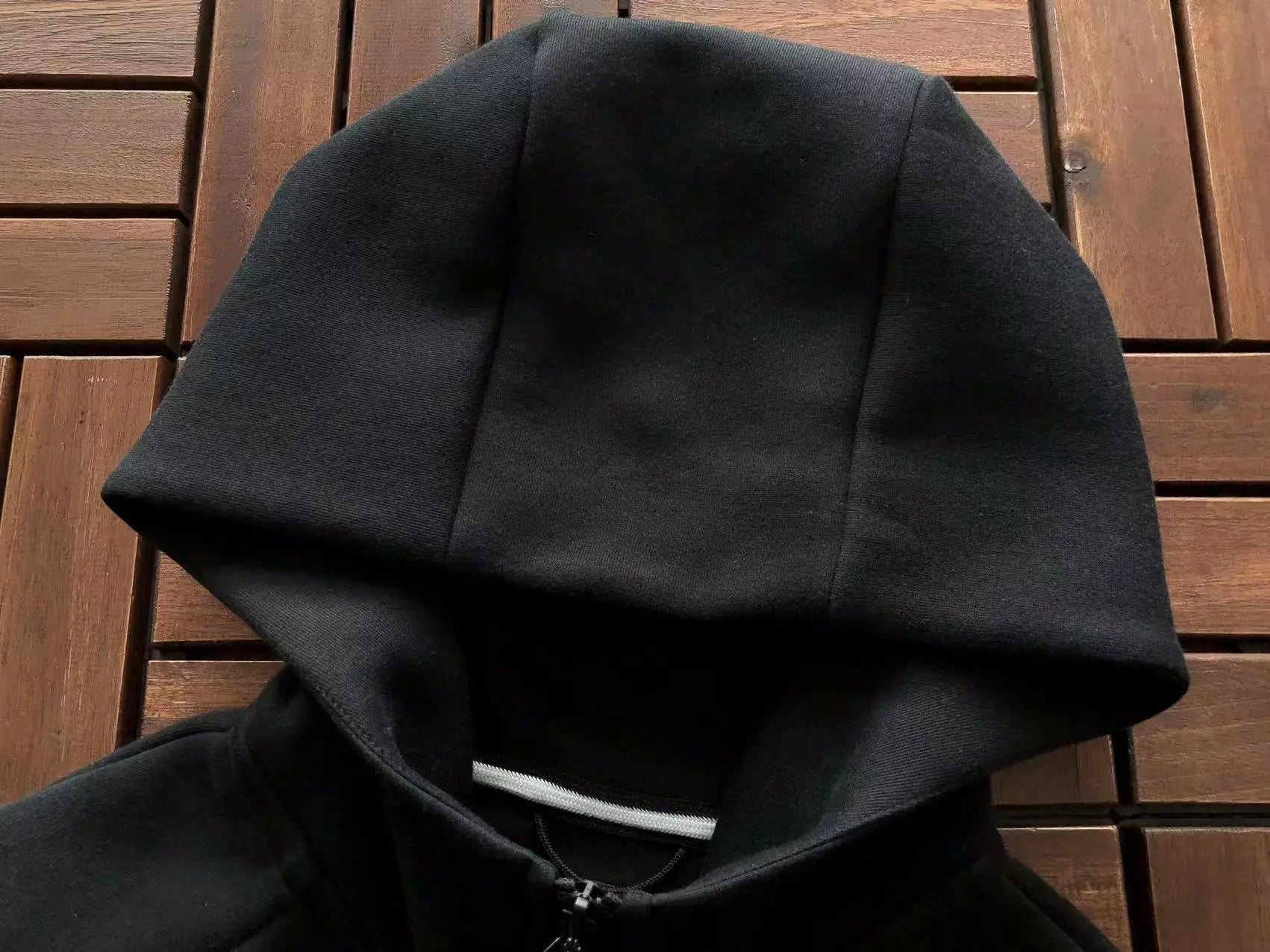 Nike Tech Fleece Black 2025 - SECOND SOURCE