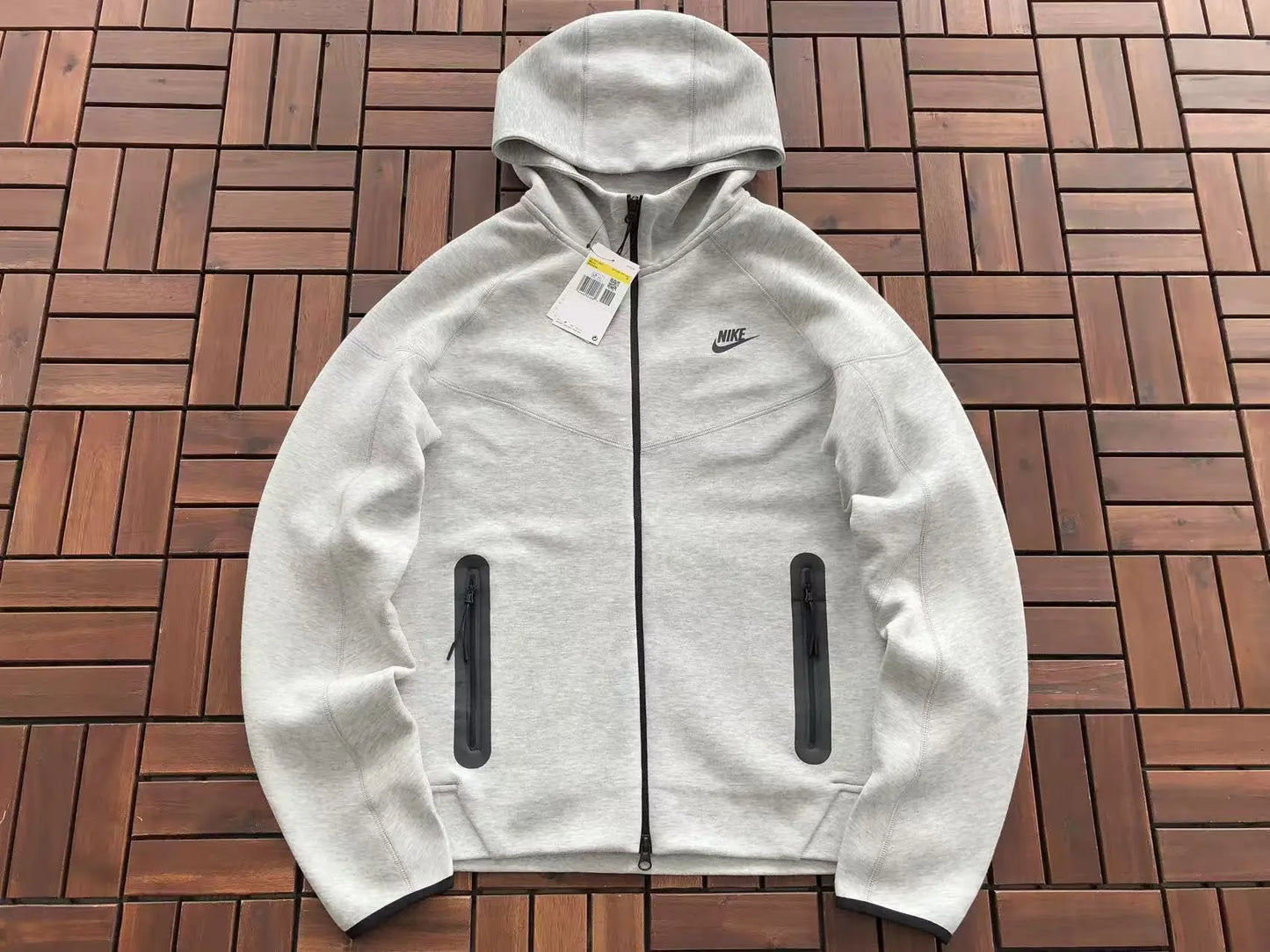 Nike Tech Fleece Grey 2023 - SECOND SOURCE