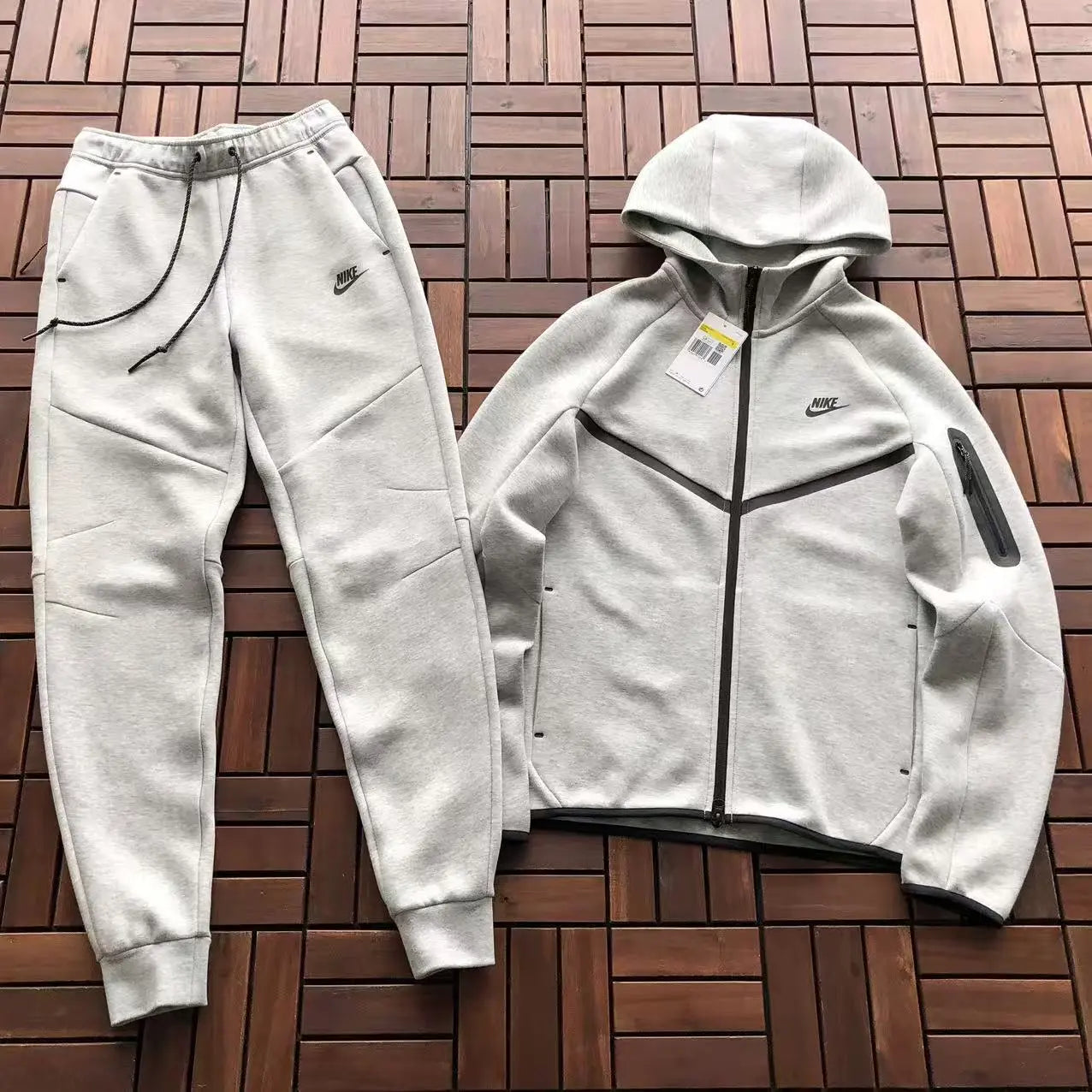 Nike Tech Fleece Grey 2025 - SECOND SOURCE