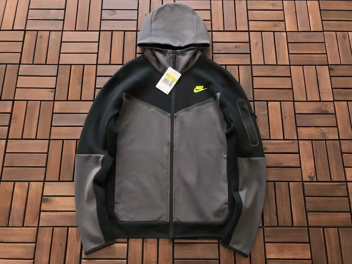Nike Tech Fleece Black Anthracite Volt - SECOND SOURCE