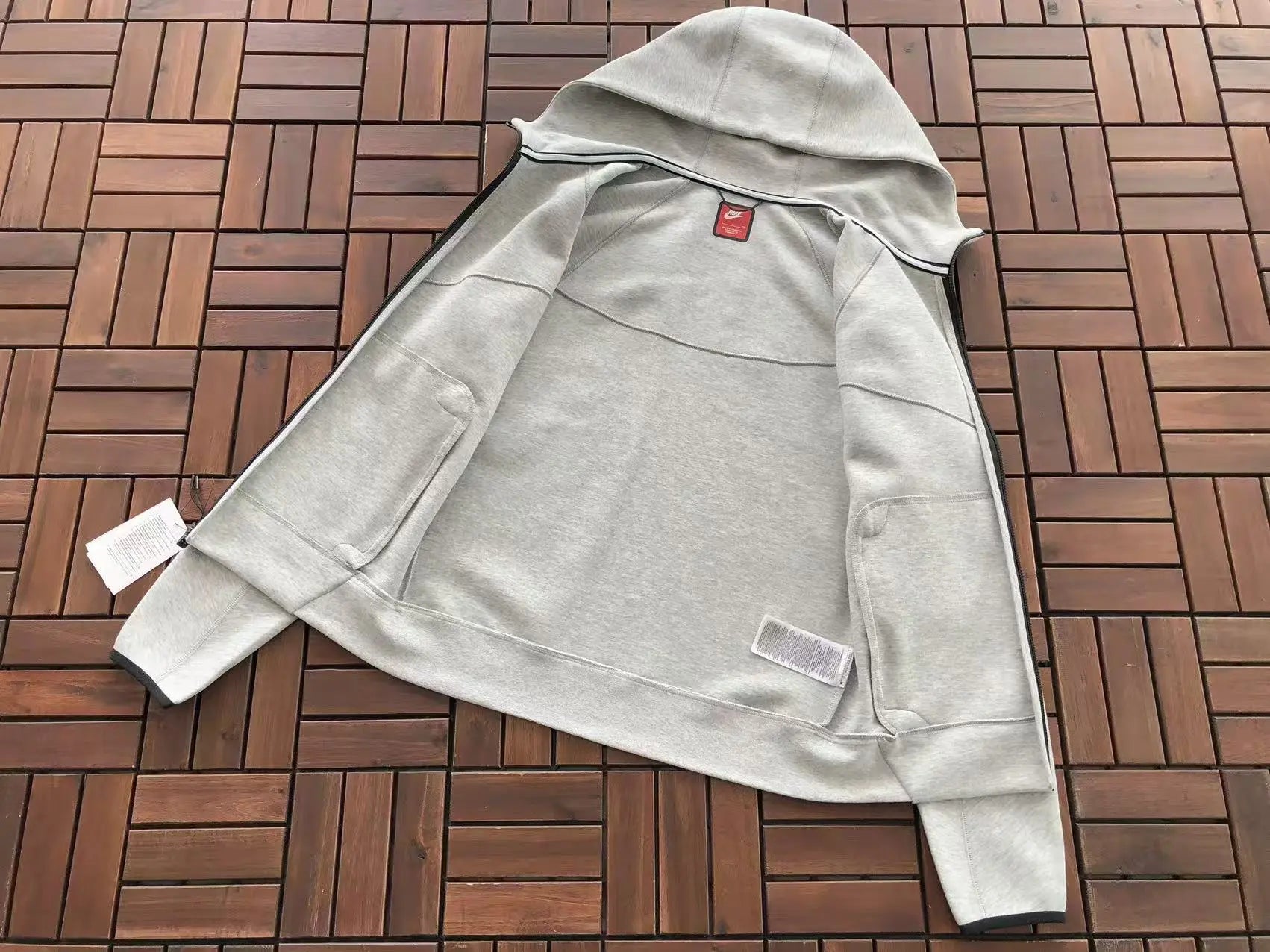 Nike Tech Fleece Grey 2023 - SECOND SOURCE