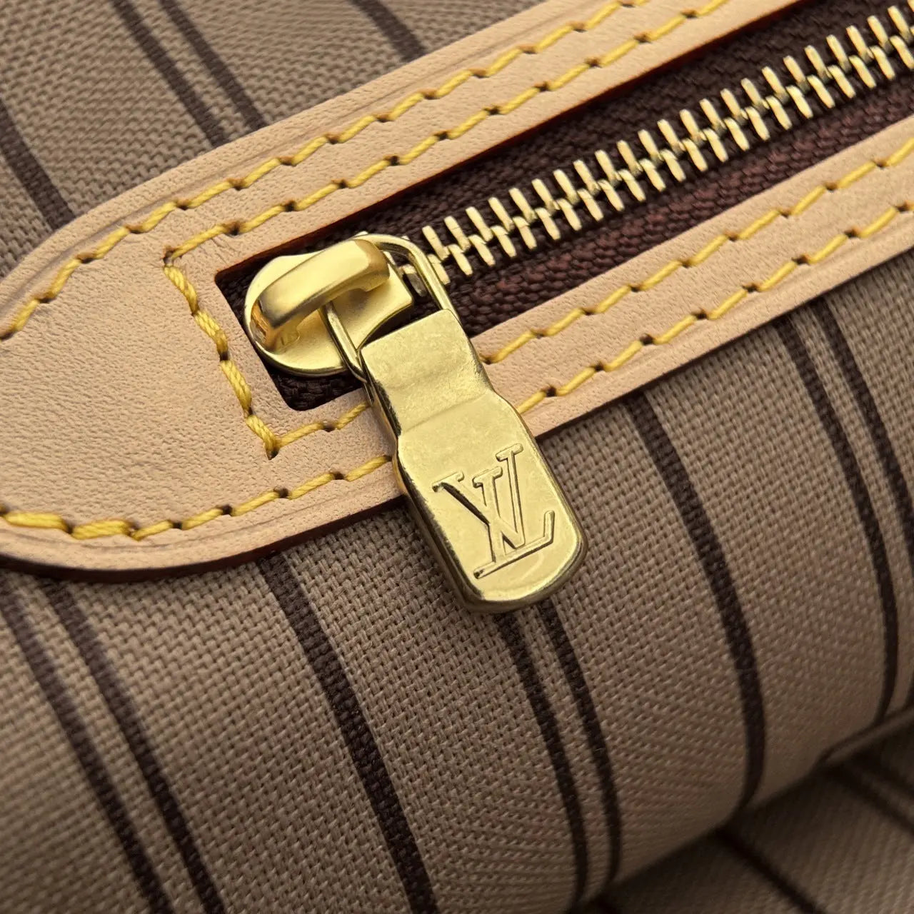 Louis Vuitton Never Full MM Brown Interior SECOND SOURCE
