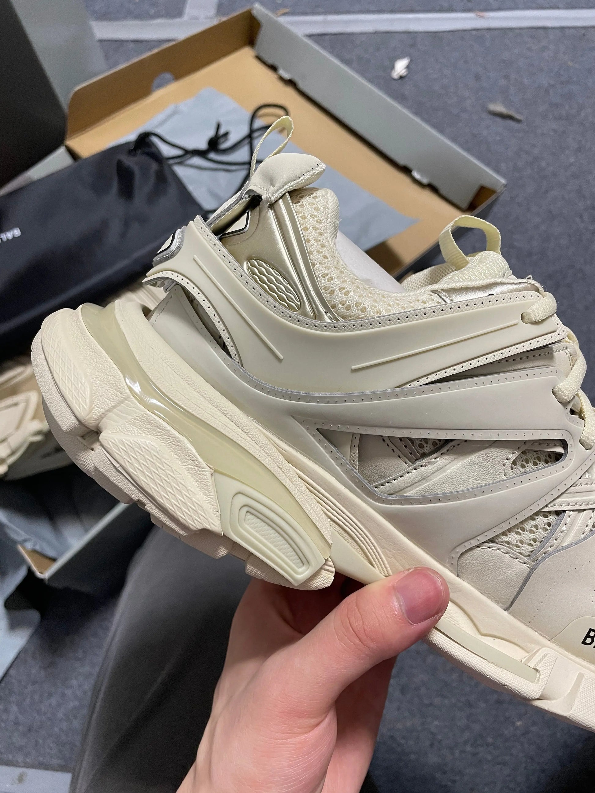 Balenciaga Tracks Beige SECOND SOURCE