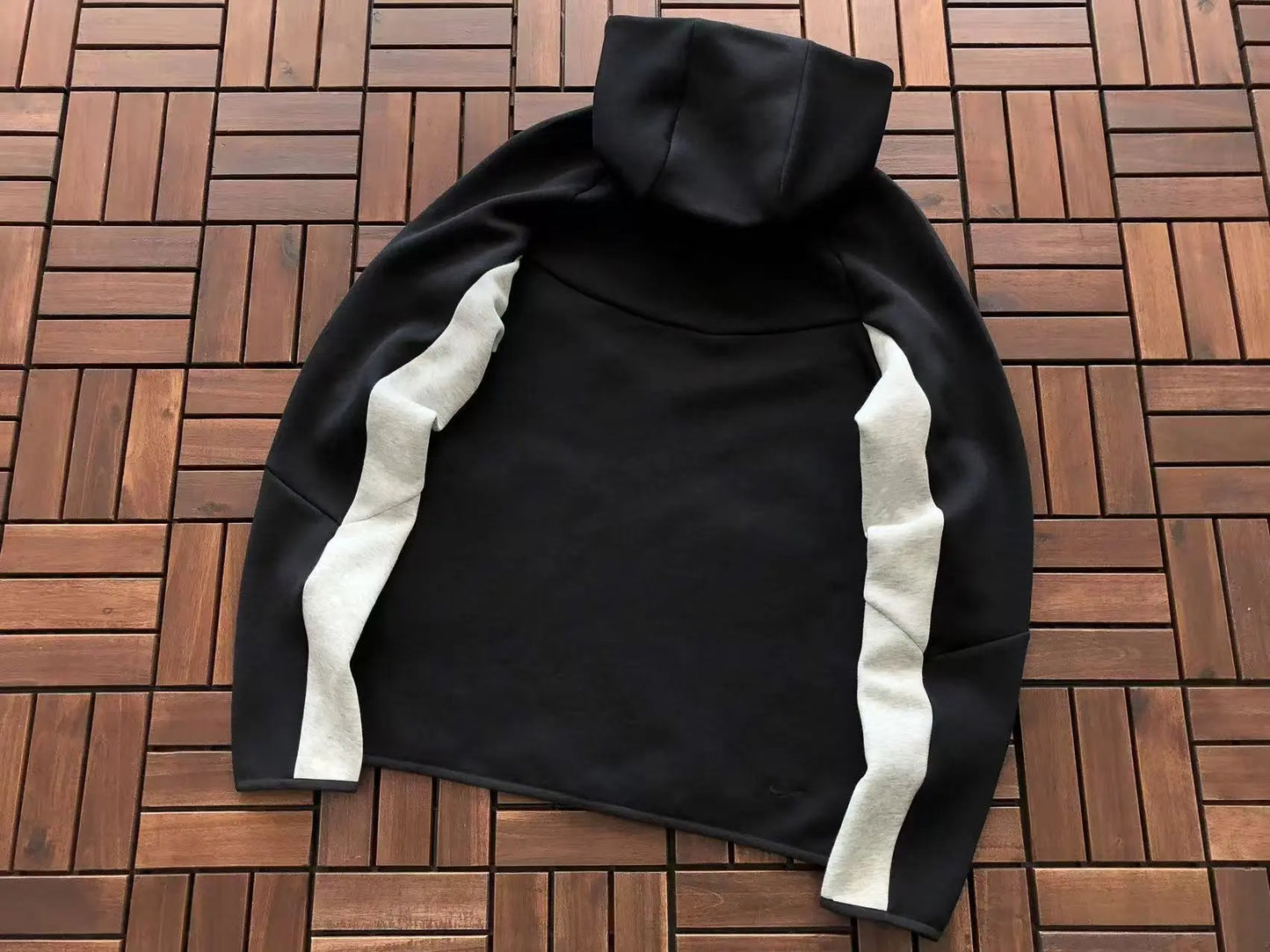 Nike Tech Fleece Black Grey 2025 - SECOND SOURCE
