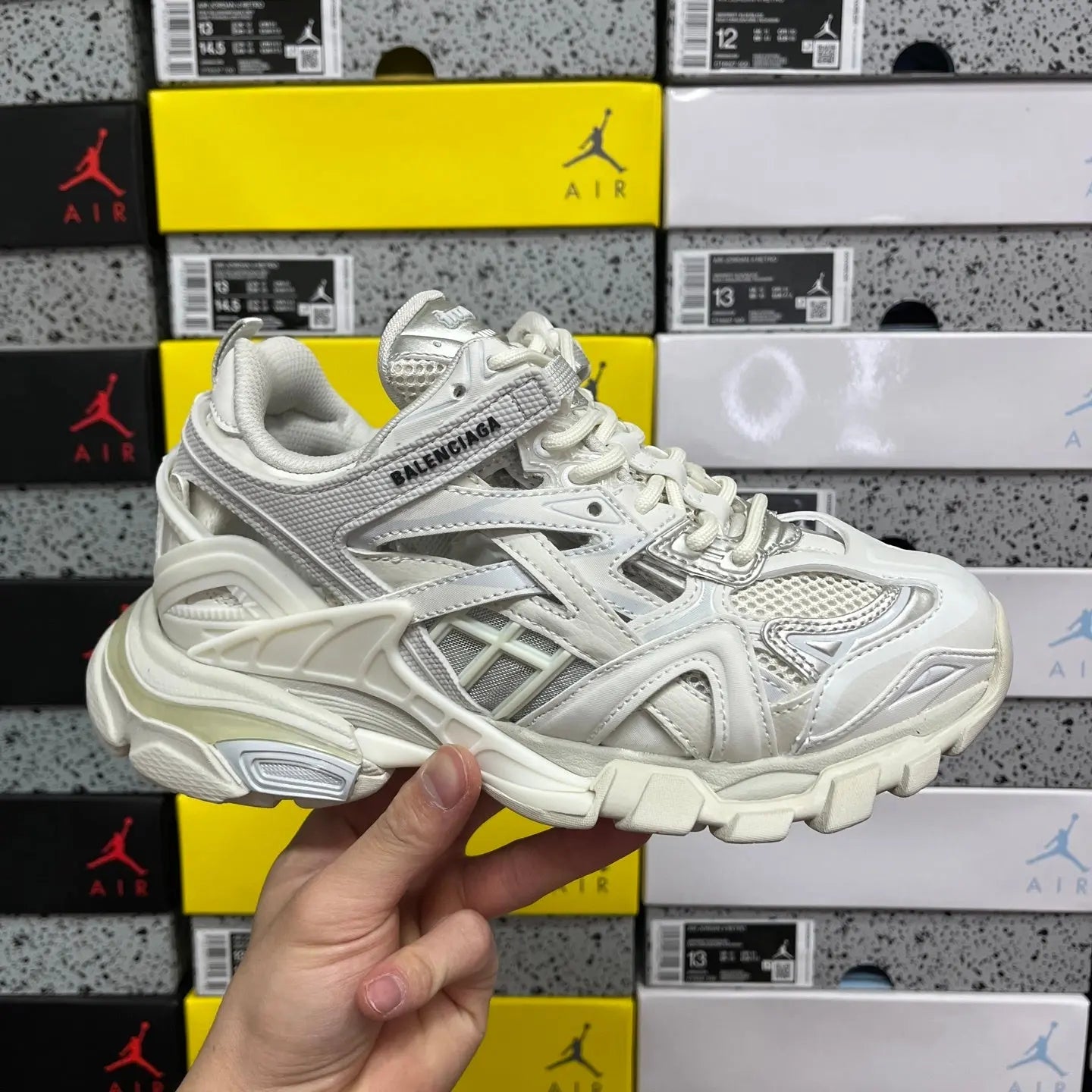 Blenciaga Tracks 2.0 Cream - SECOND SOURCE