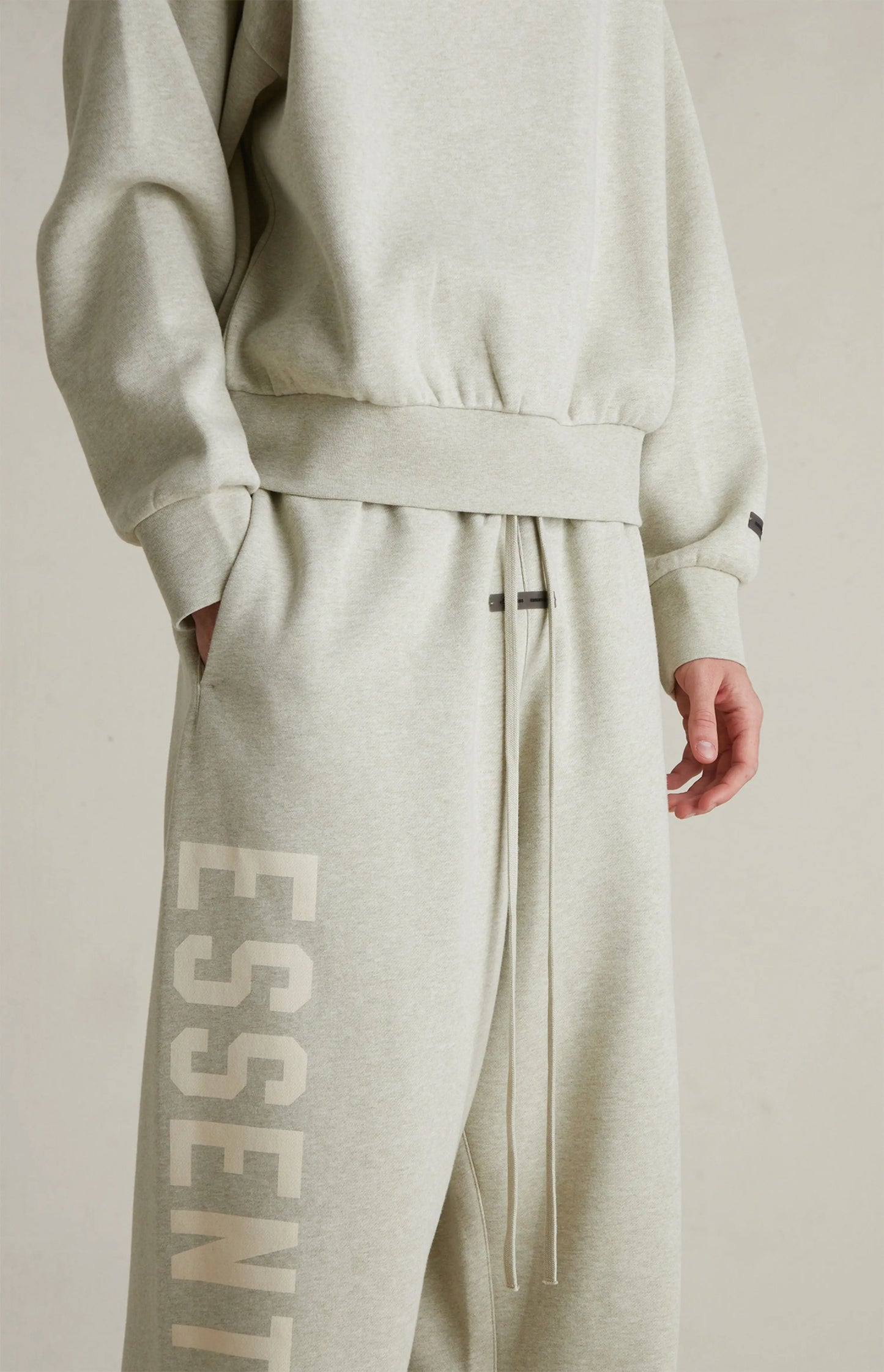 Essentials FEAR OF GOD Lounge Fleece Bottoms 2025 - SECOND SOURCE