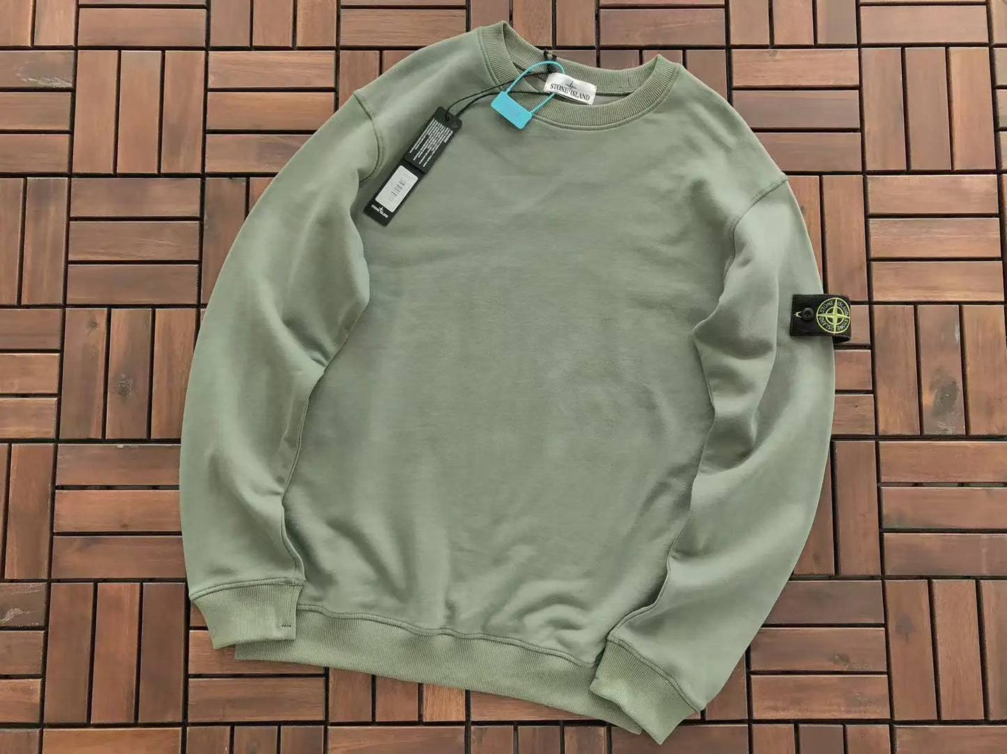 Stone Island Crewneck - SECOND SOURCE