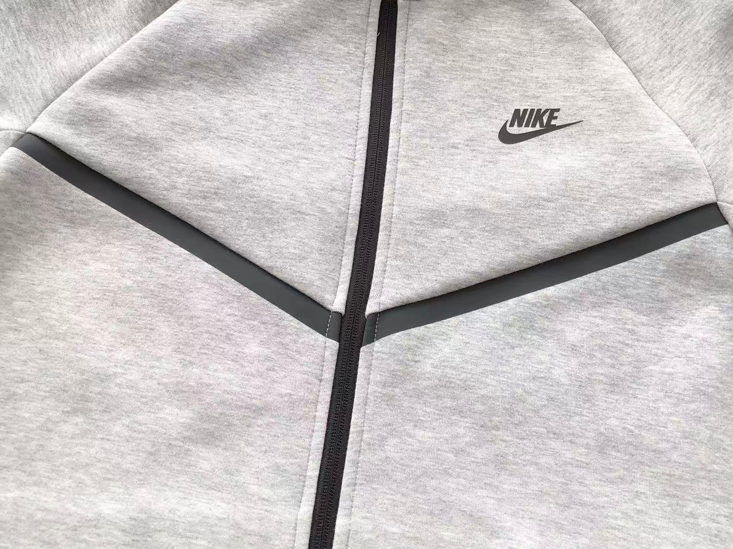 Nike Tech Fleece Grey 2025 - SECOND SOURCE