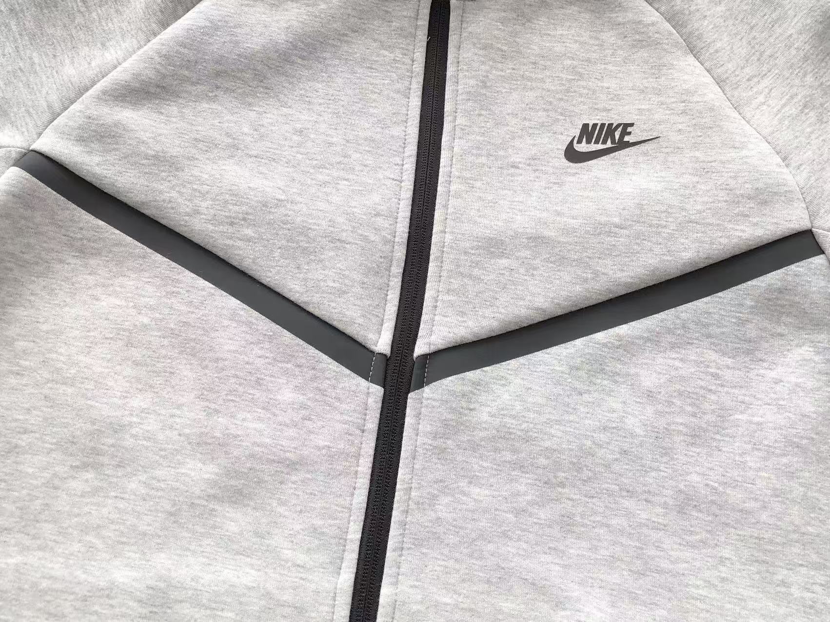 Nike Tech Fleece Grey 2025 - SECOND SOURCE