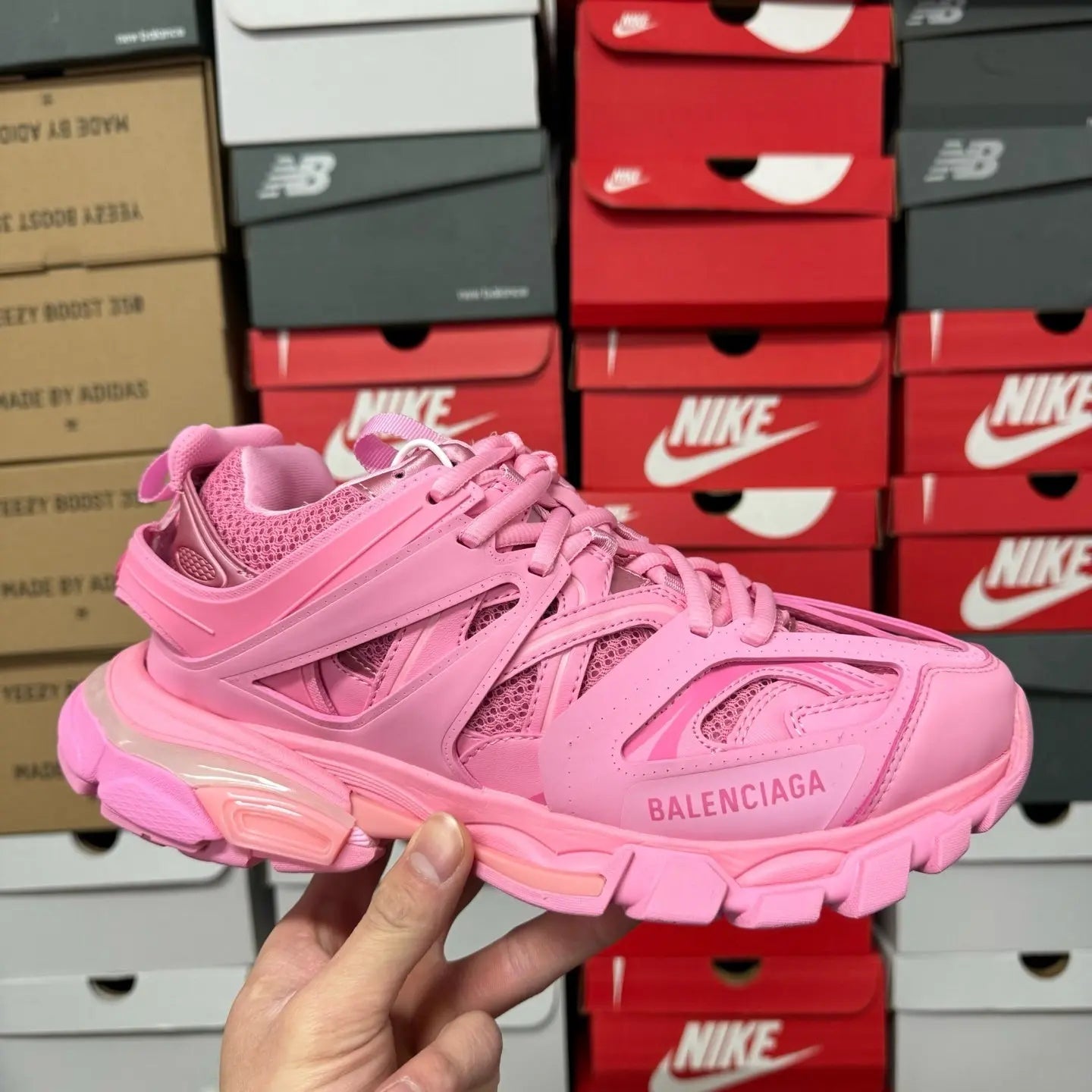 Blenciaga Tracks LED Pink - SECOND SOURCE