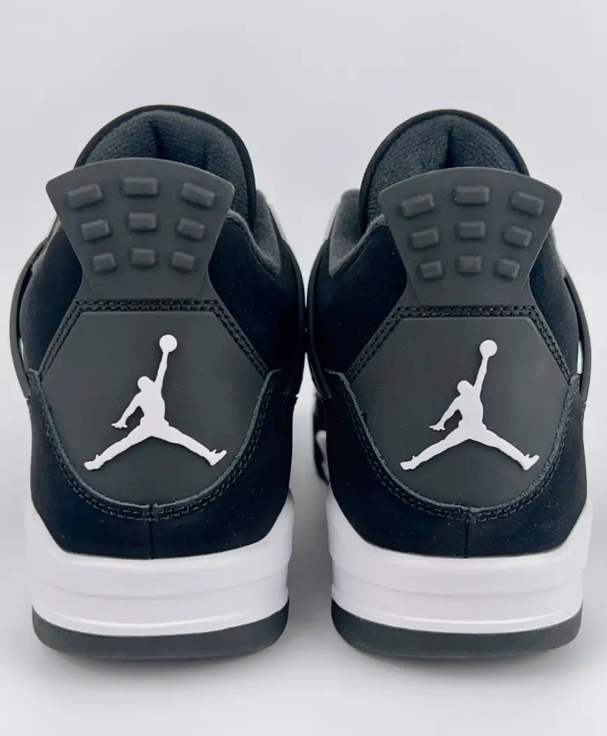 Air Jordan 4 White Thunders Jordan