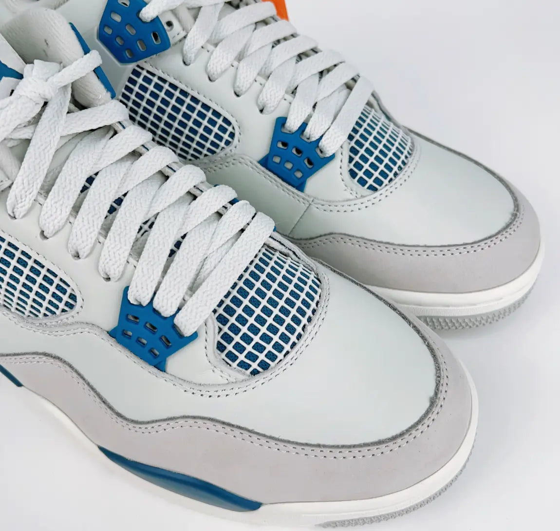 Air Jordan 4 Retro SB Sapphire Jordan