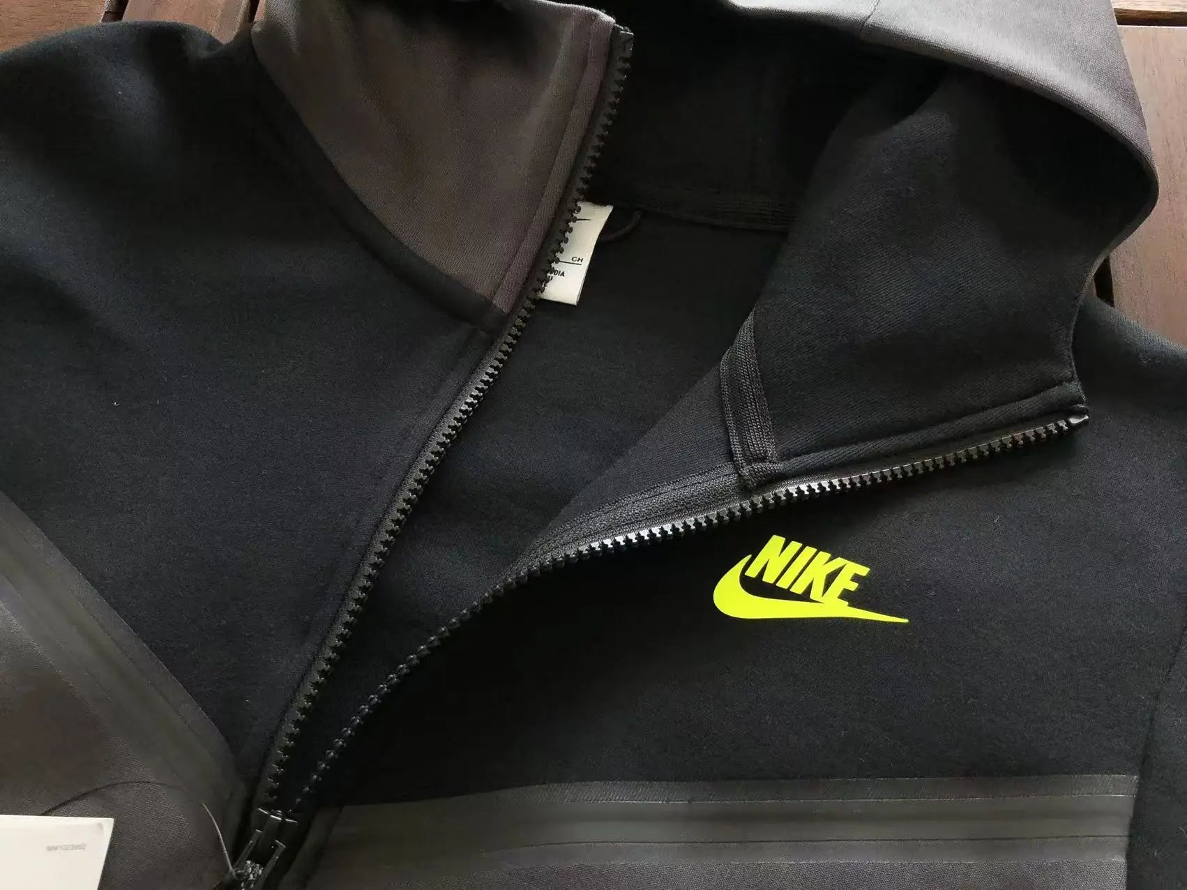 Nike Tech Fleece Black Anthracite Volt - SECOND SOURCE