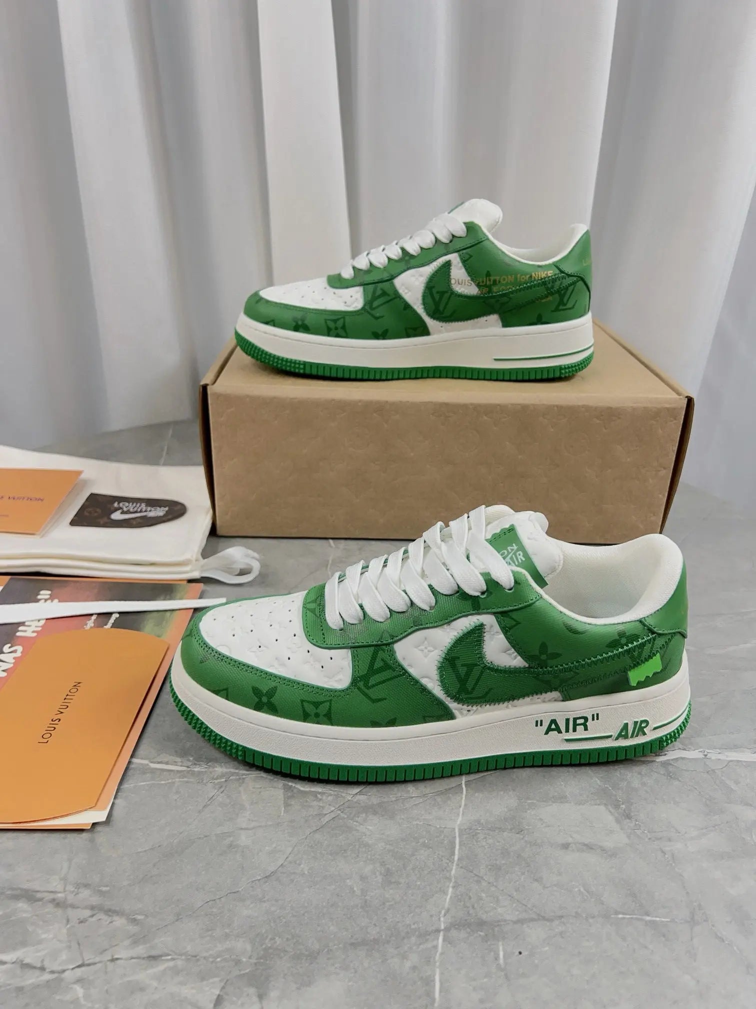 NIKE X LOUIS VUITTON Green Air Force 1 - SECOND SOURCE