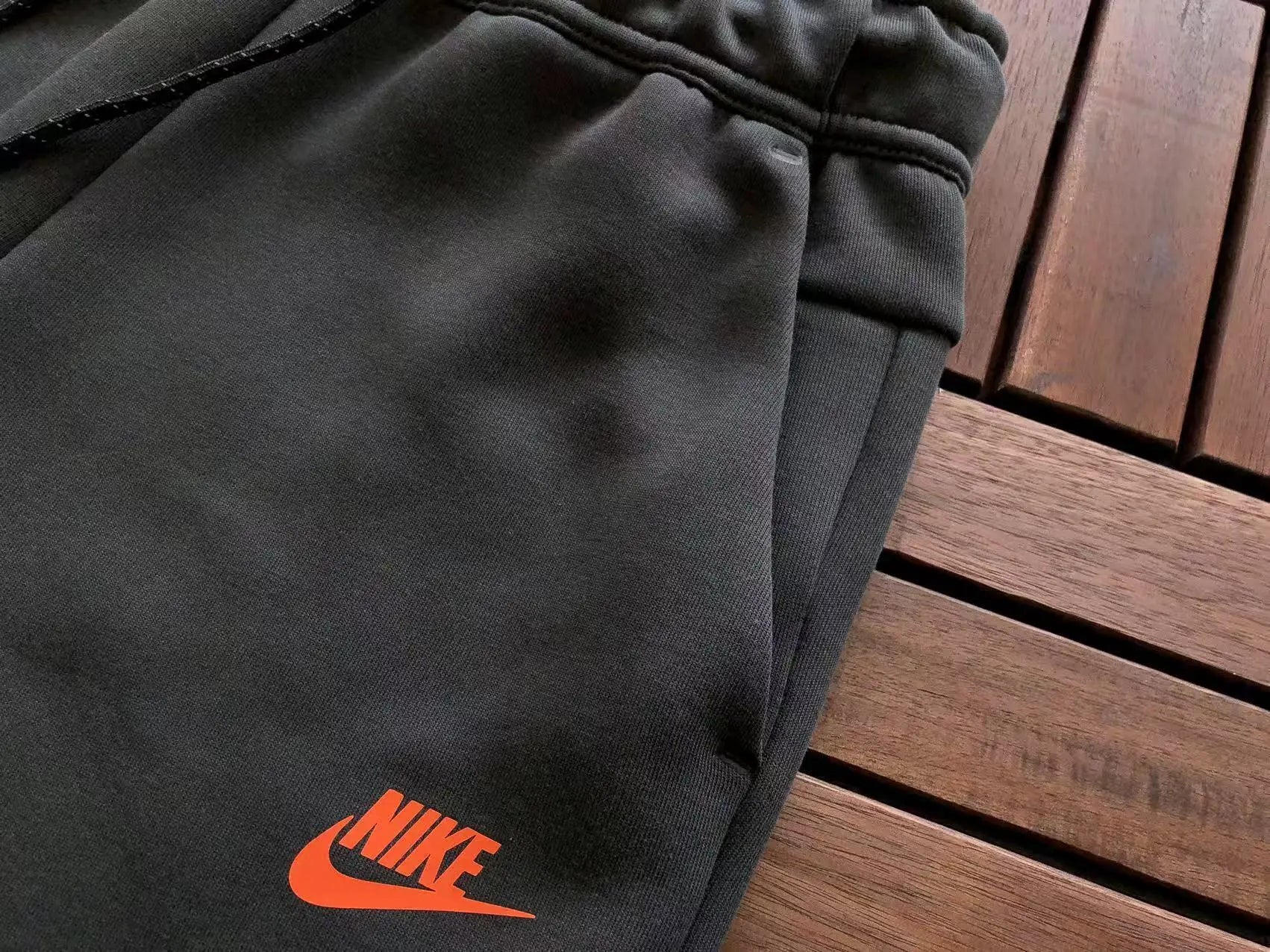 Nike Tech Fleece Dark Smoke Grey Orange - SECOND SOURCE