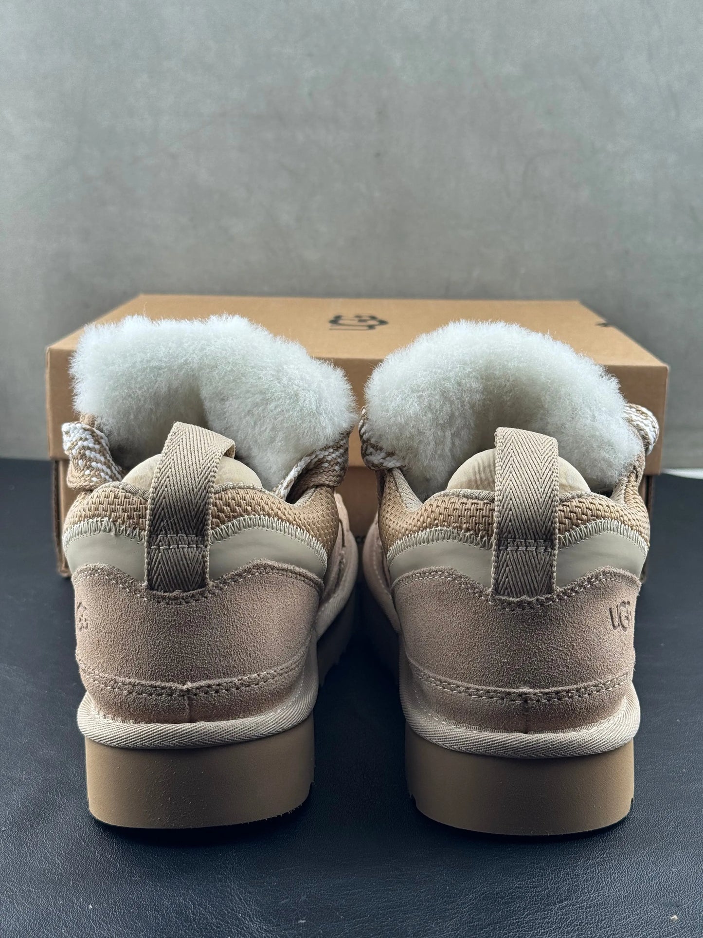 UGG Lowmel Sneakers Beige - SECOND SOURCE