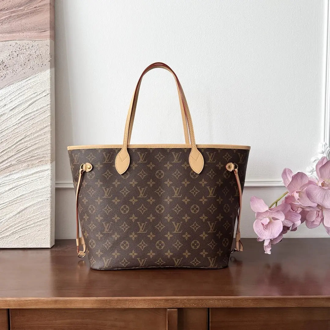 Louis Vuitton Never Full MM Red Interior SECOND SOURCE